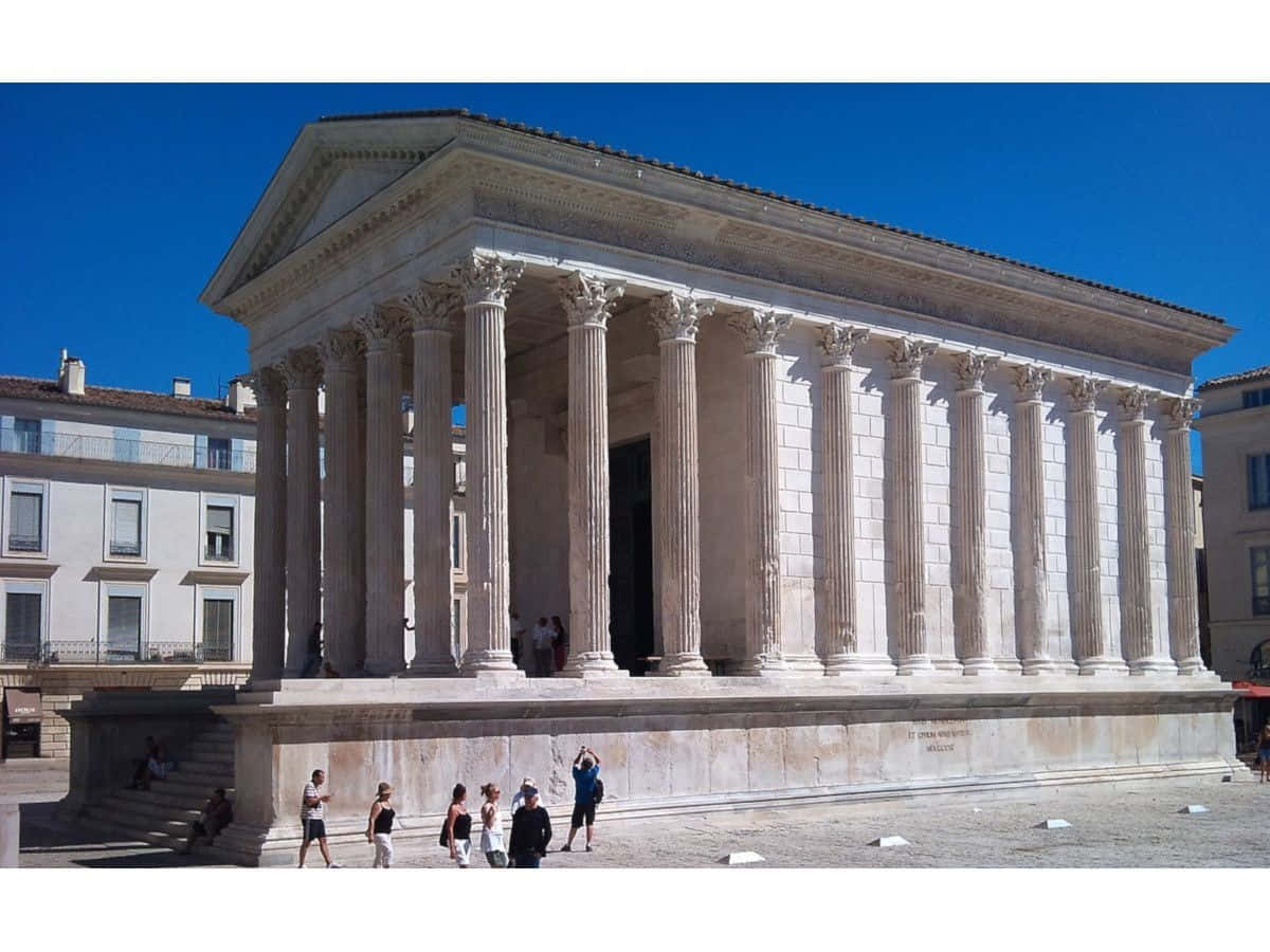 Maison Carrée, ancient temple, tall columns, SD Desktop Wallpaper