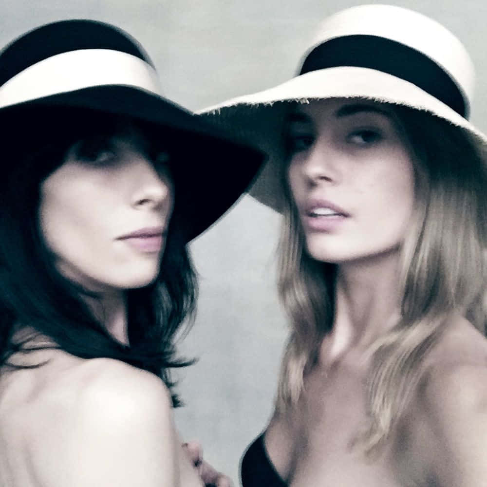 Maison Michel, black hats, white hats, SD Desktop Wallpaper