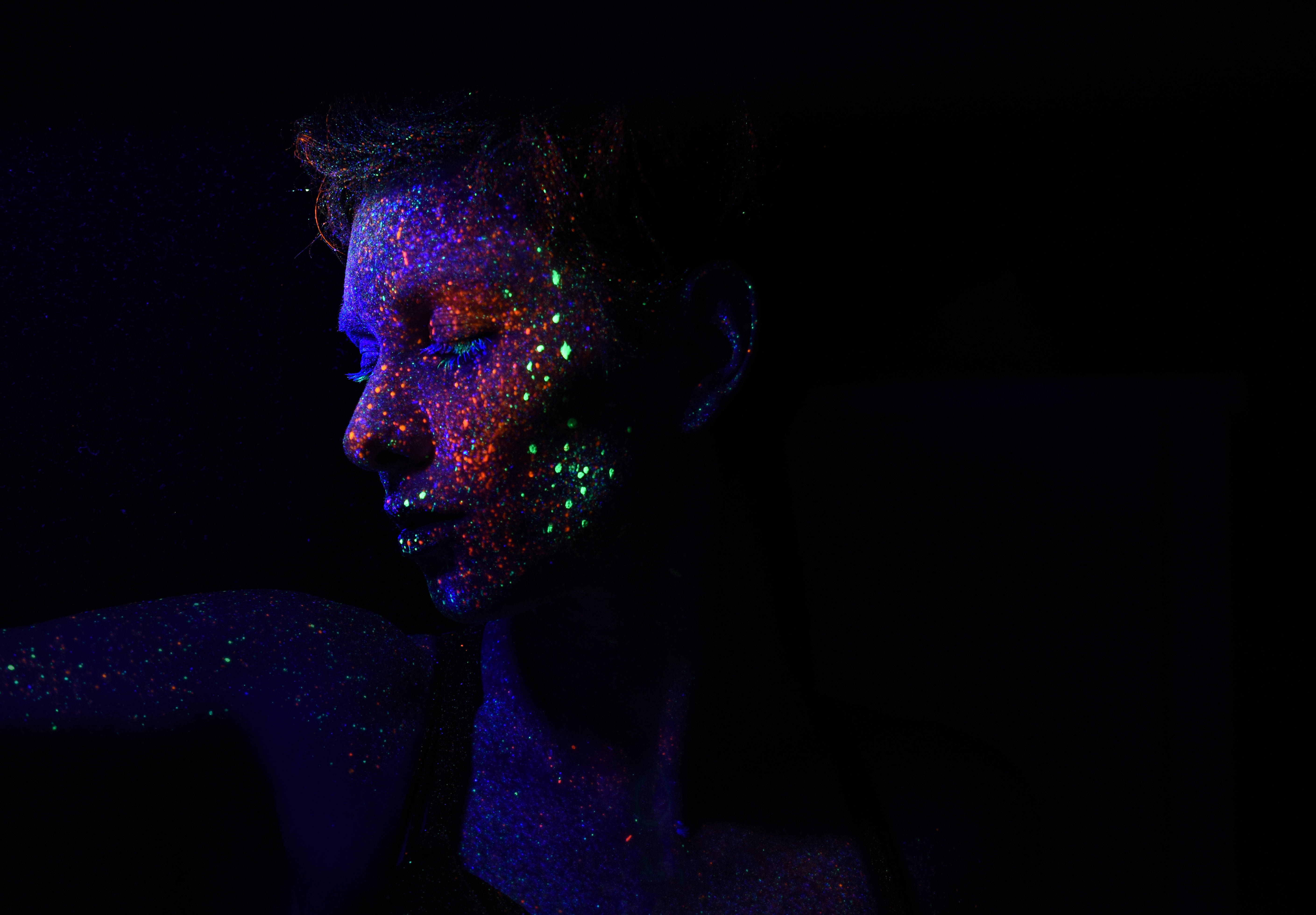 face, sequins, ultraviolet, 5K Desktop Wallpaper