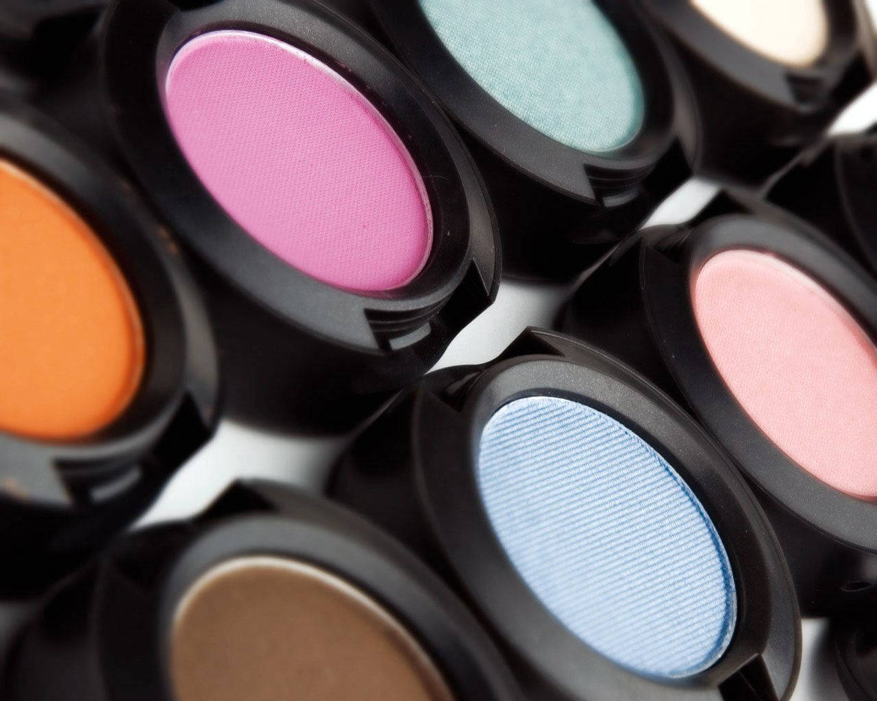 eyeshadow pans, black compact cases, vibrant, textured pattern, HD Desktop Wallpaper