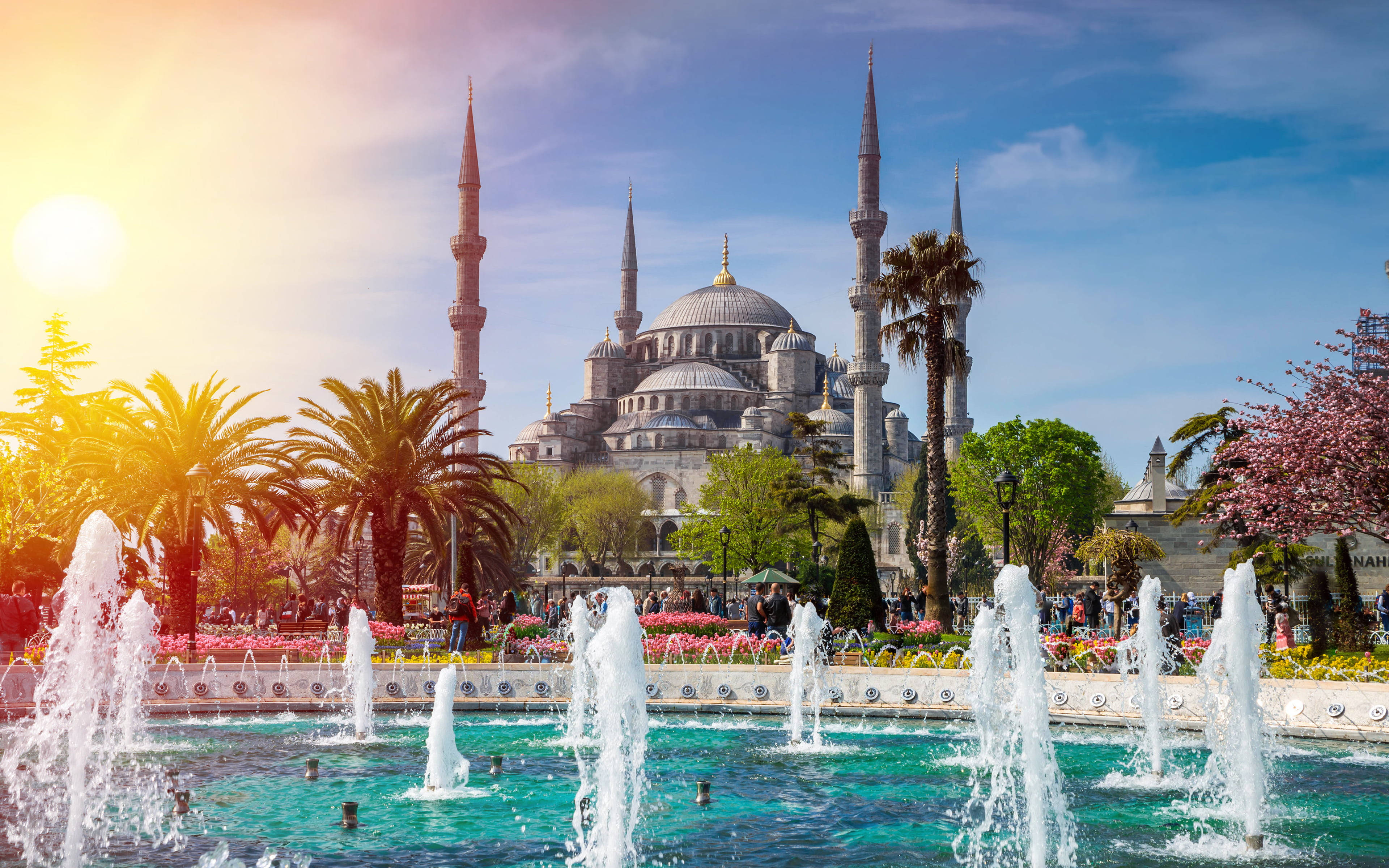 Madina, blue mosque, minarets, 4K Desktop Wallpaper