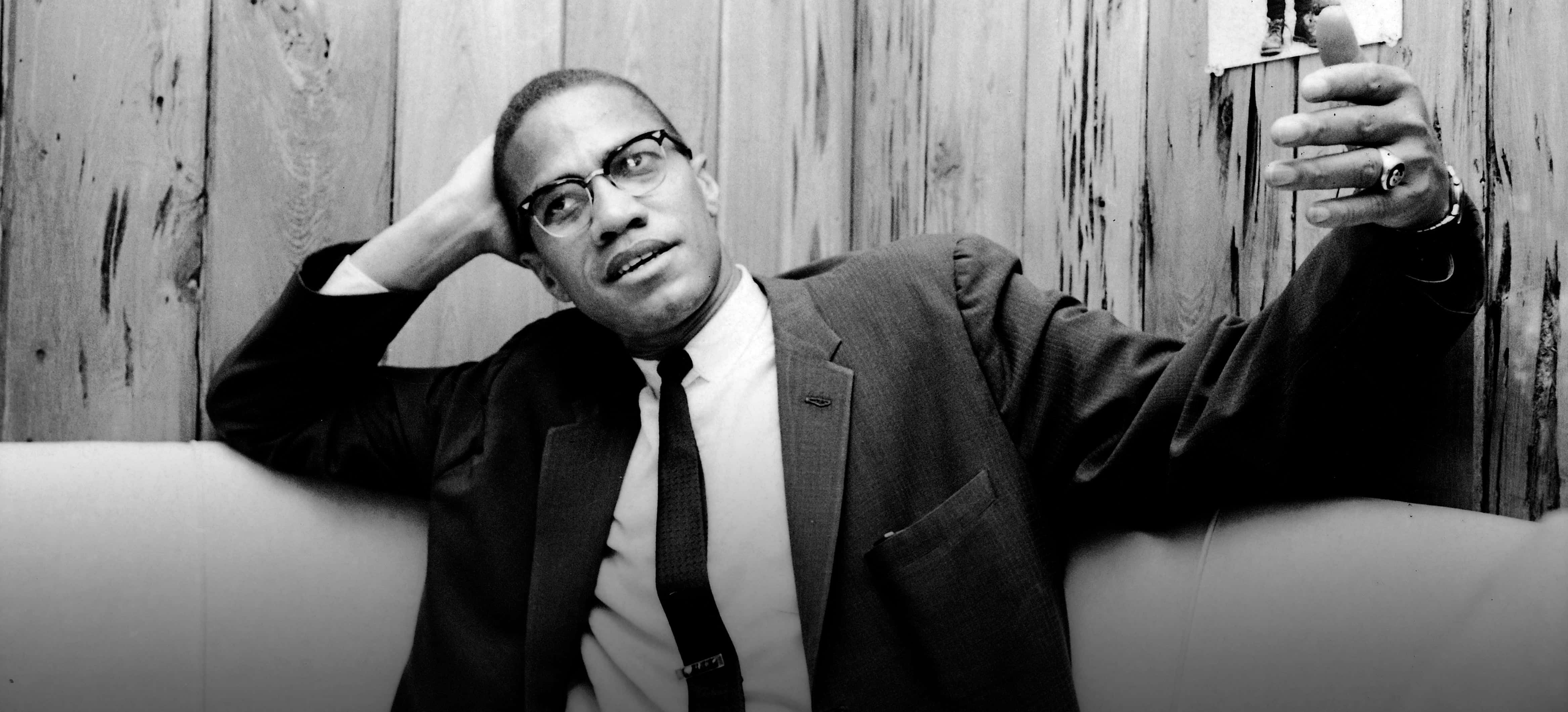 Malcolm X, suit, glasses, 4K Desktop Wallpaper