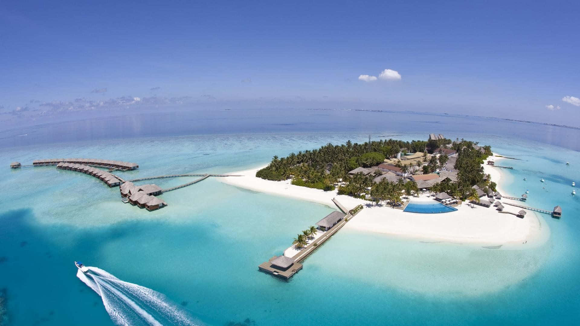 Maldives Beach, tropical island resort, overwater bungalows, Full HD Desktop Wallpaper