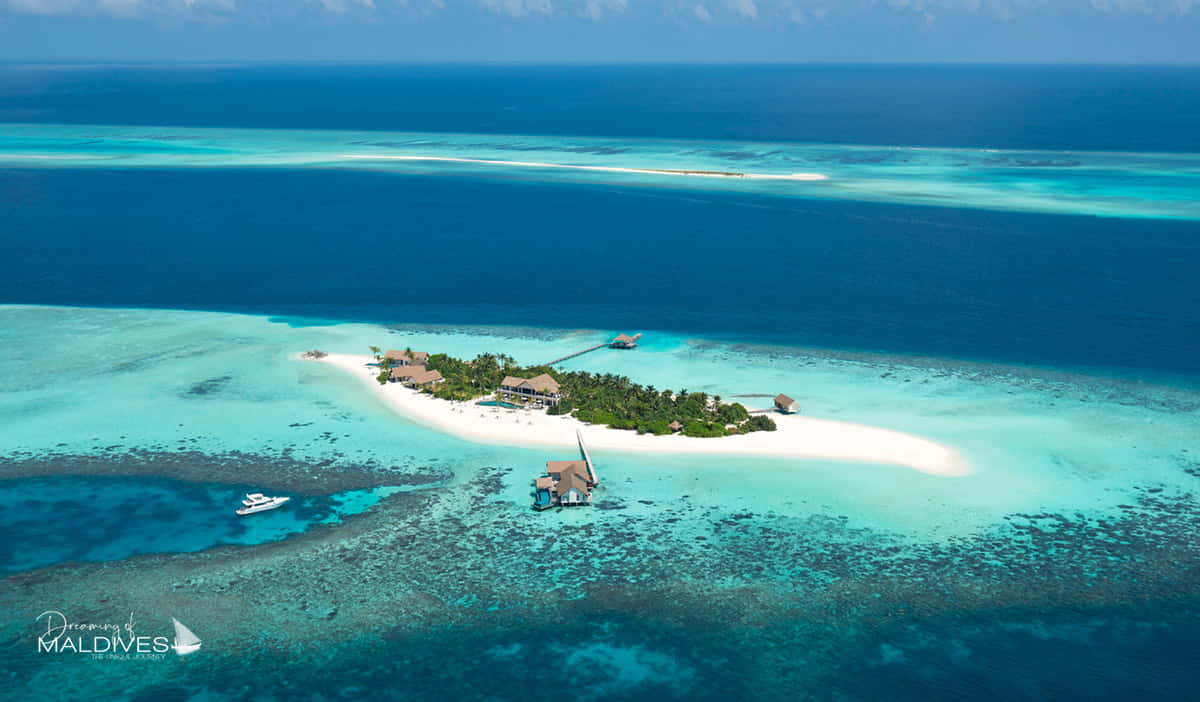 Maldives, tropical island resort, white sand beaches, SD Desktop Wallpaper