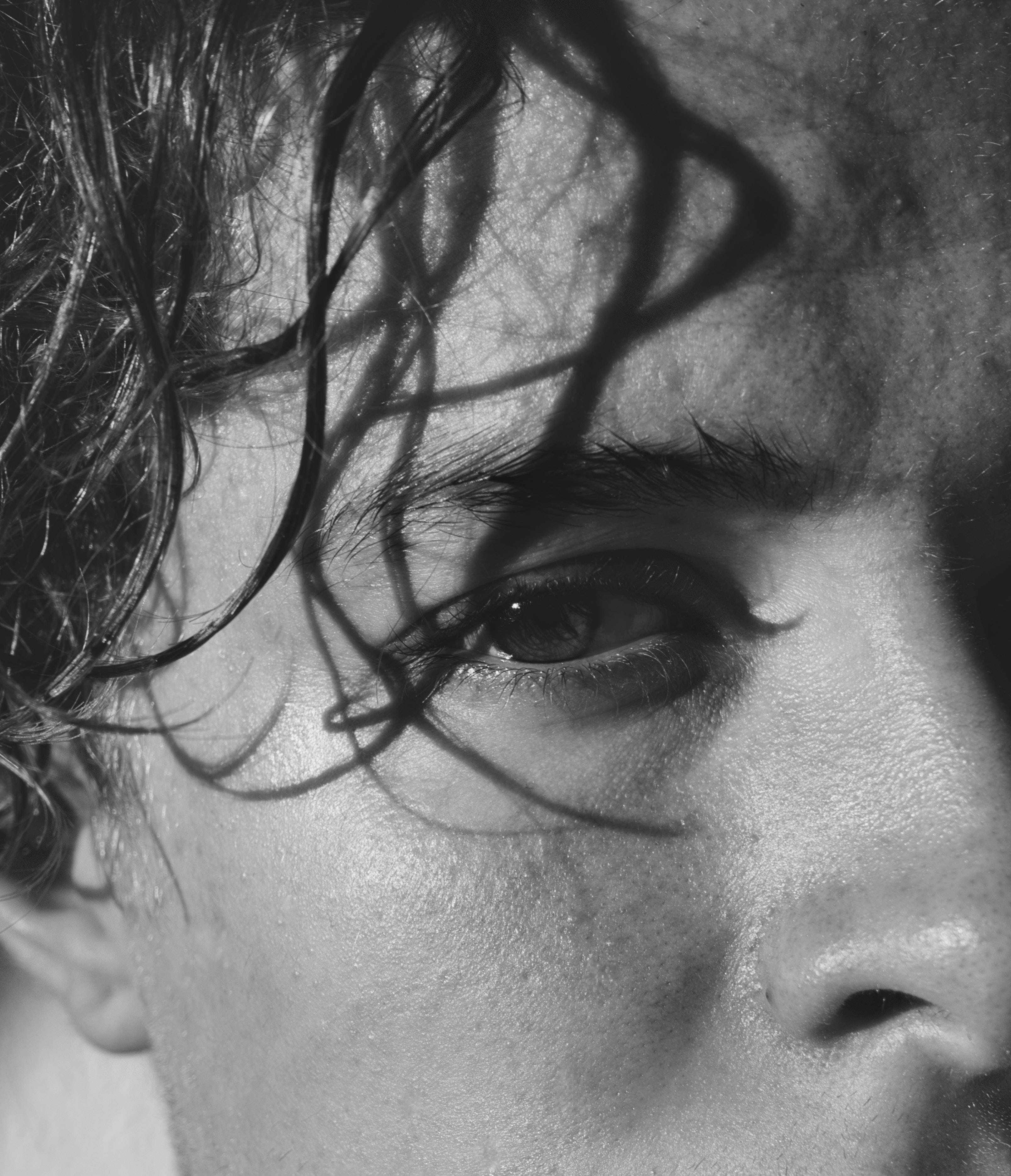 close up eyes male face, black and white, wet hair, 2K Phone Wallpaper