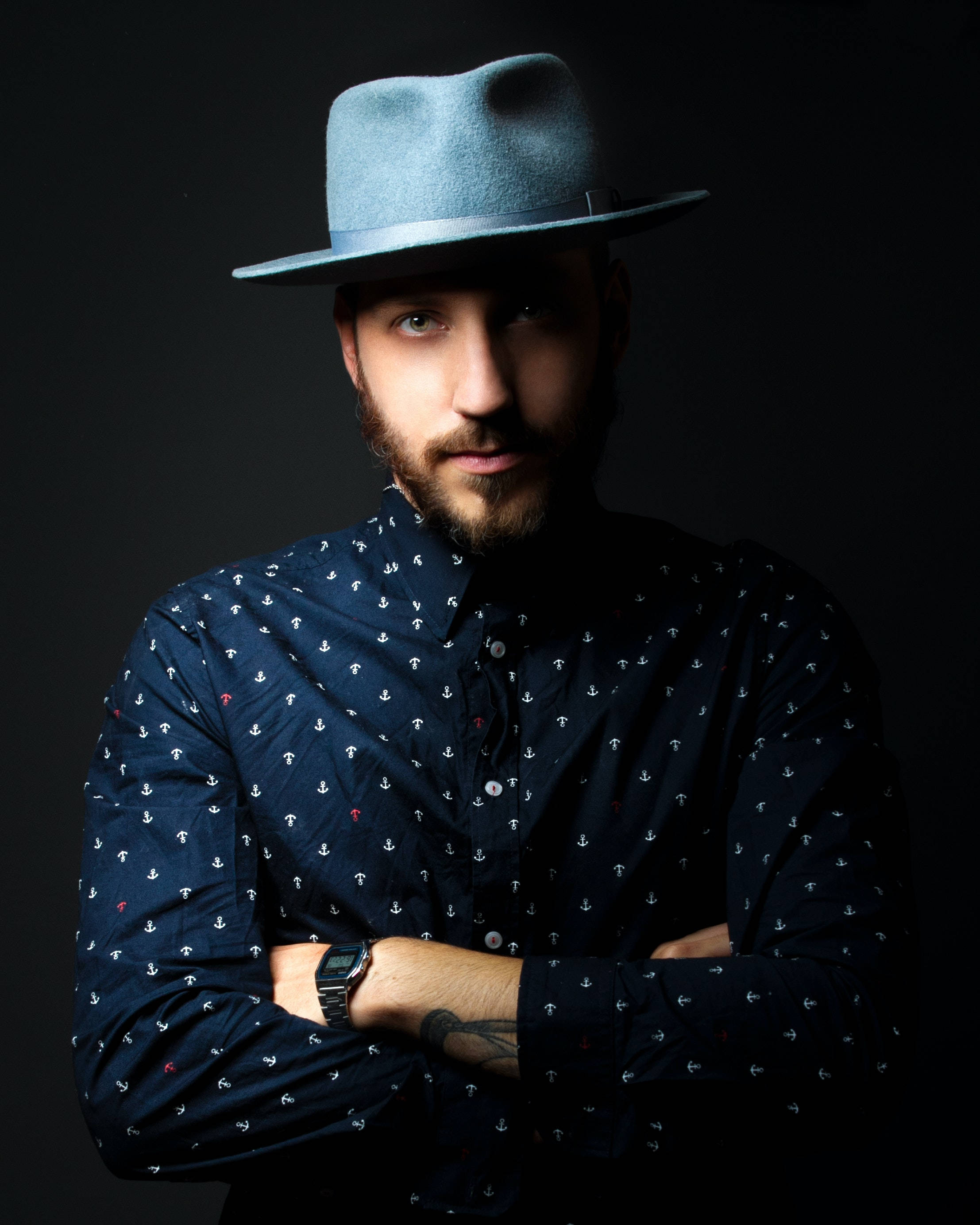 beard, blue fedora, navy anchor-pattern shirt, 2K Phone Wallpaper