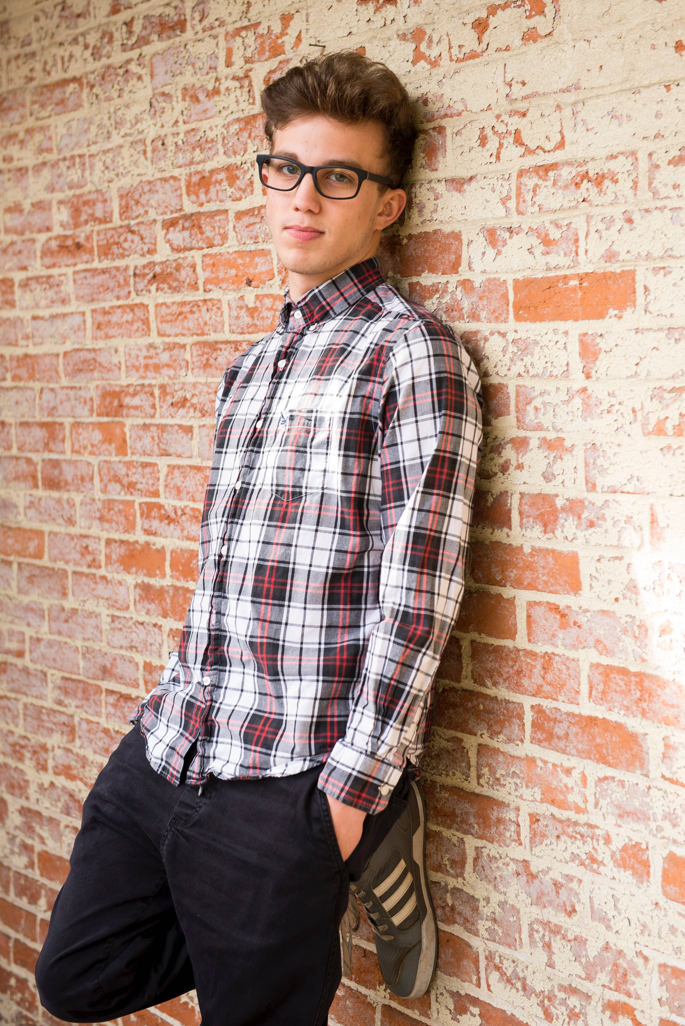 flannel shirt, plaid shirt, glasses, 2K Phone Wallpaper