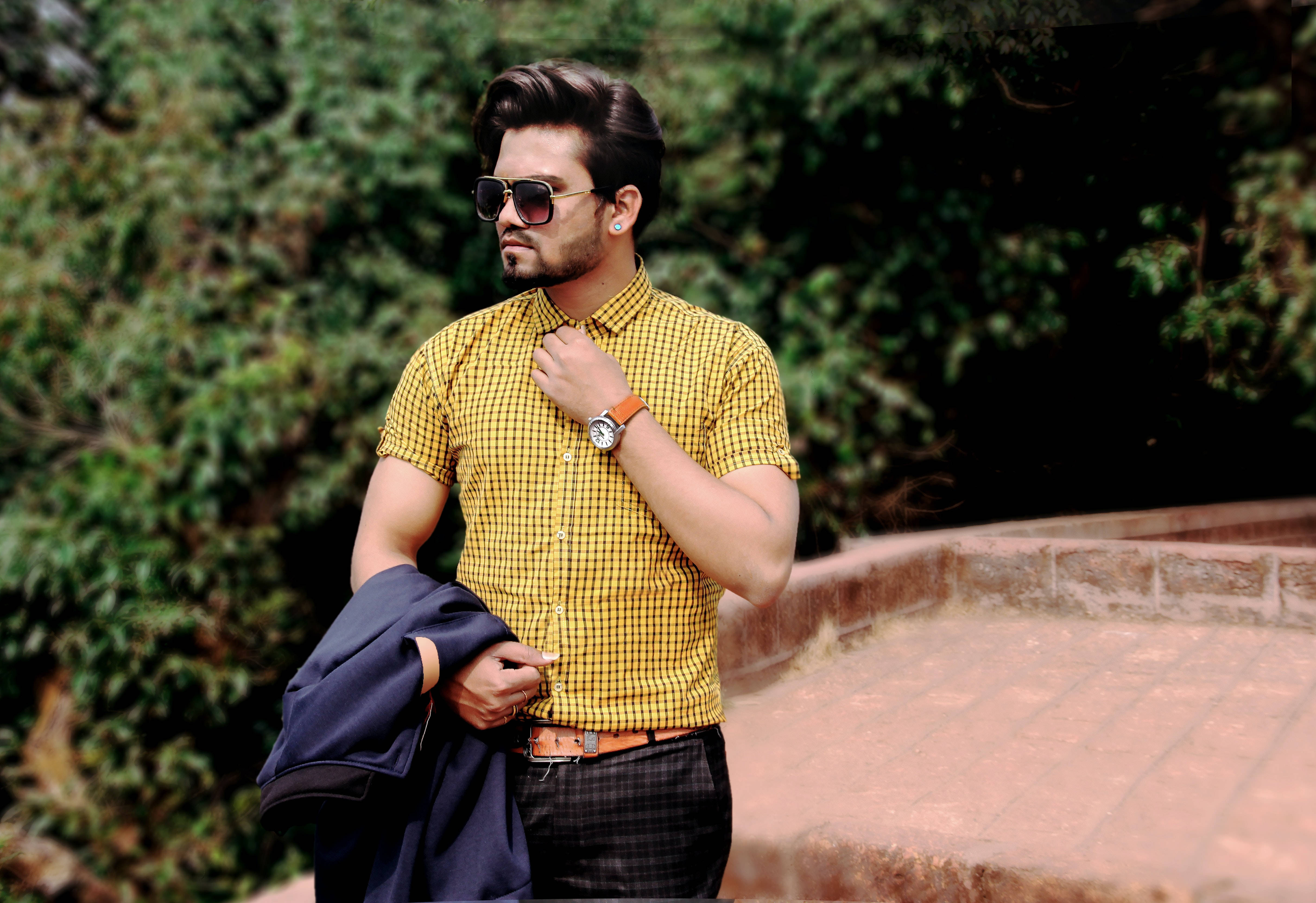 yellow checkered shirt, sunglasses, navy blazer, 4K Desktop Wallpaper