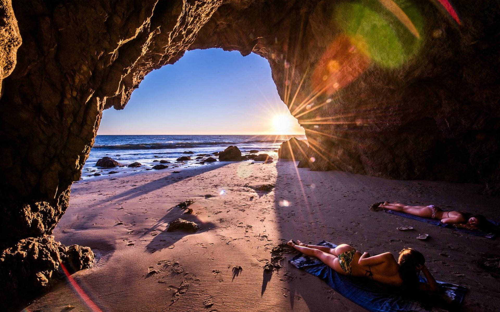 Malibu Beach, rocky sea cave, golden sun rays, Full HD Desktop Wallpaper