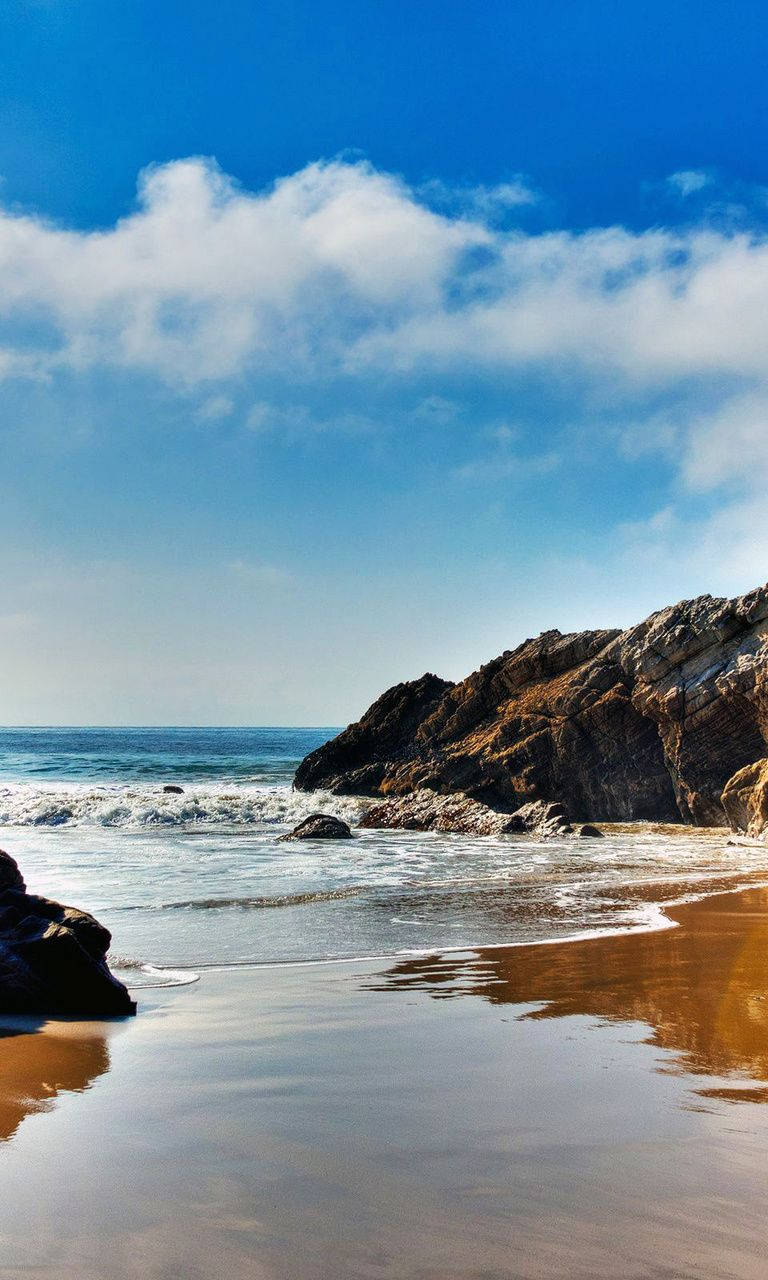 Malibu, rocky seashore, golden sand, HD Phone Wallpaper