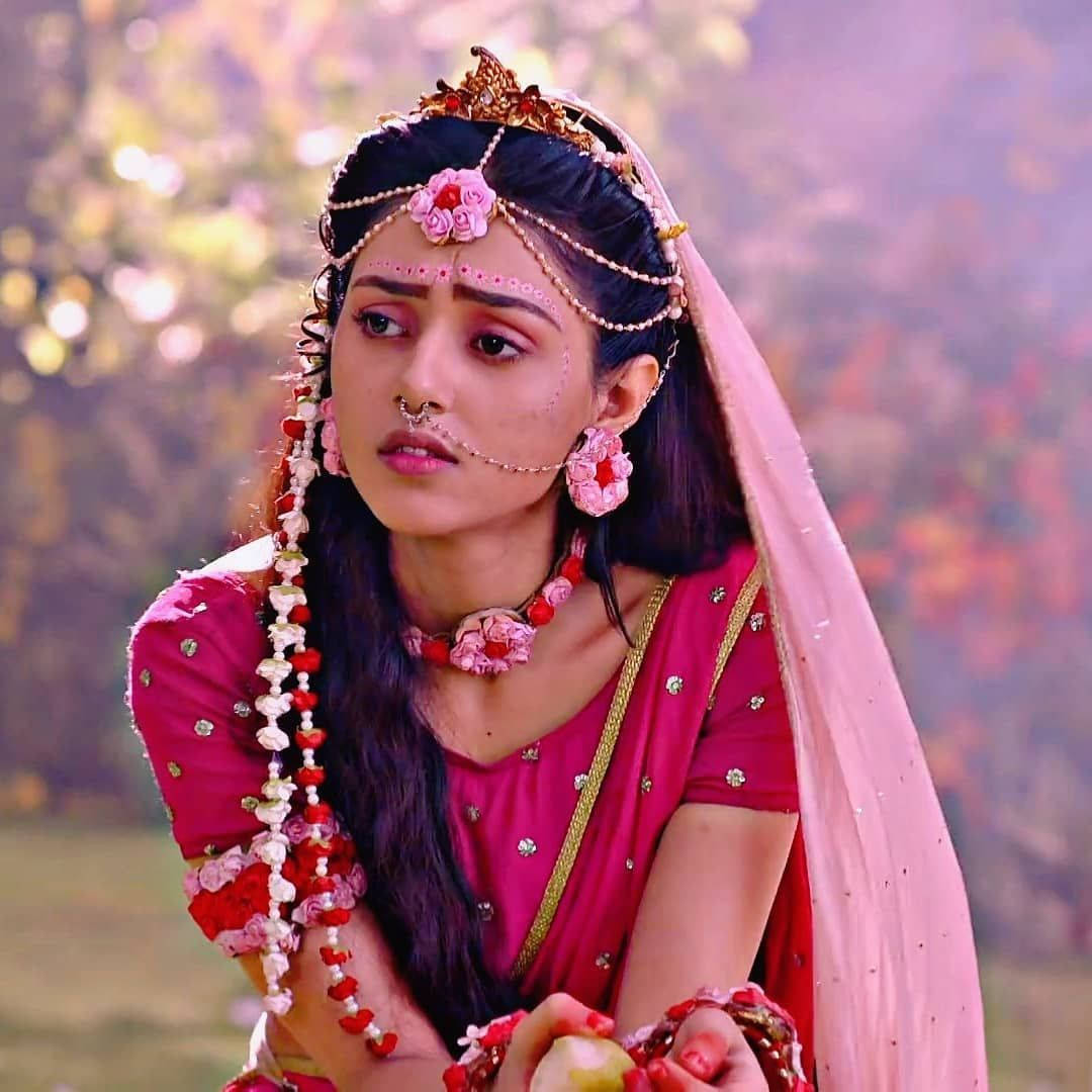Mallika Singh, vibrant pink traditional attire, floral jewelry, SD Desktop Wallpaper