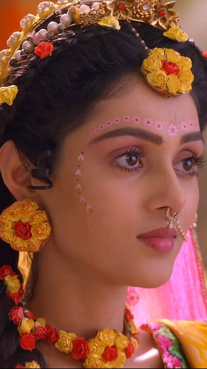 Mallika Singh, floral jewelry, traditional makeup, HD Phone Wallpaper
