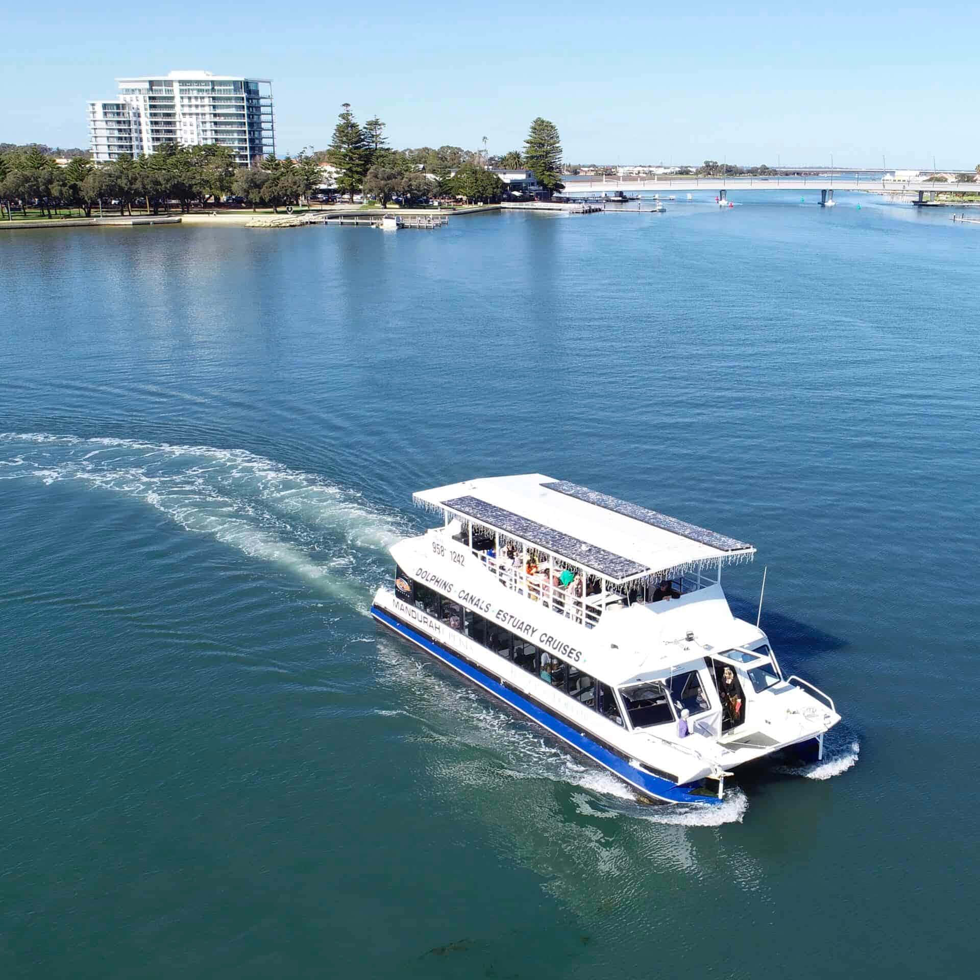 Mandurah, estuary, white and blue tour boat, Full HD Desktop Wallpaper