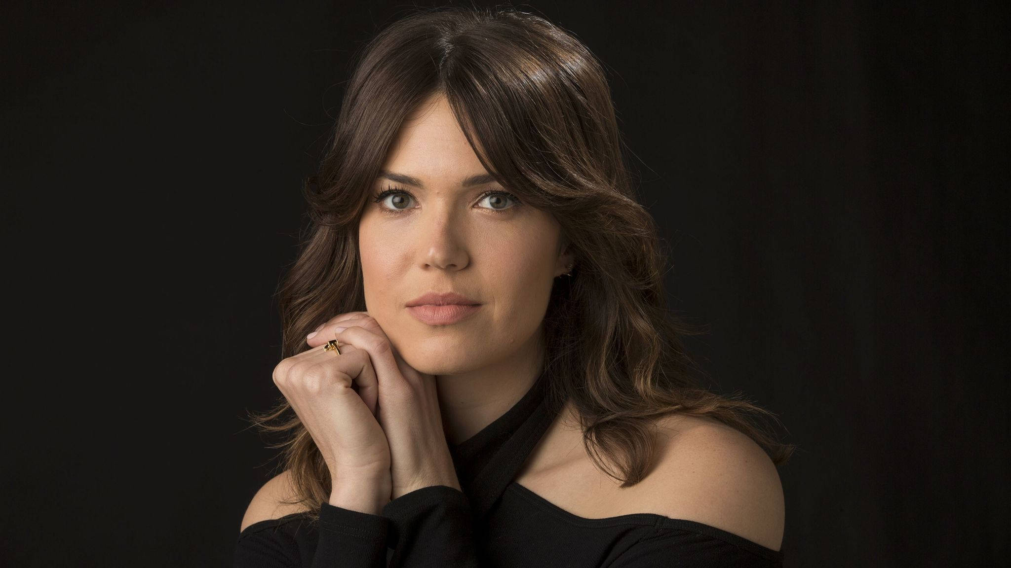 Mandy Moore, black off-shoulder top, wavy brown hair, Full HD Desktop Wallpaper