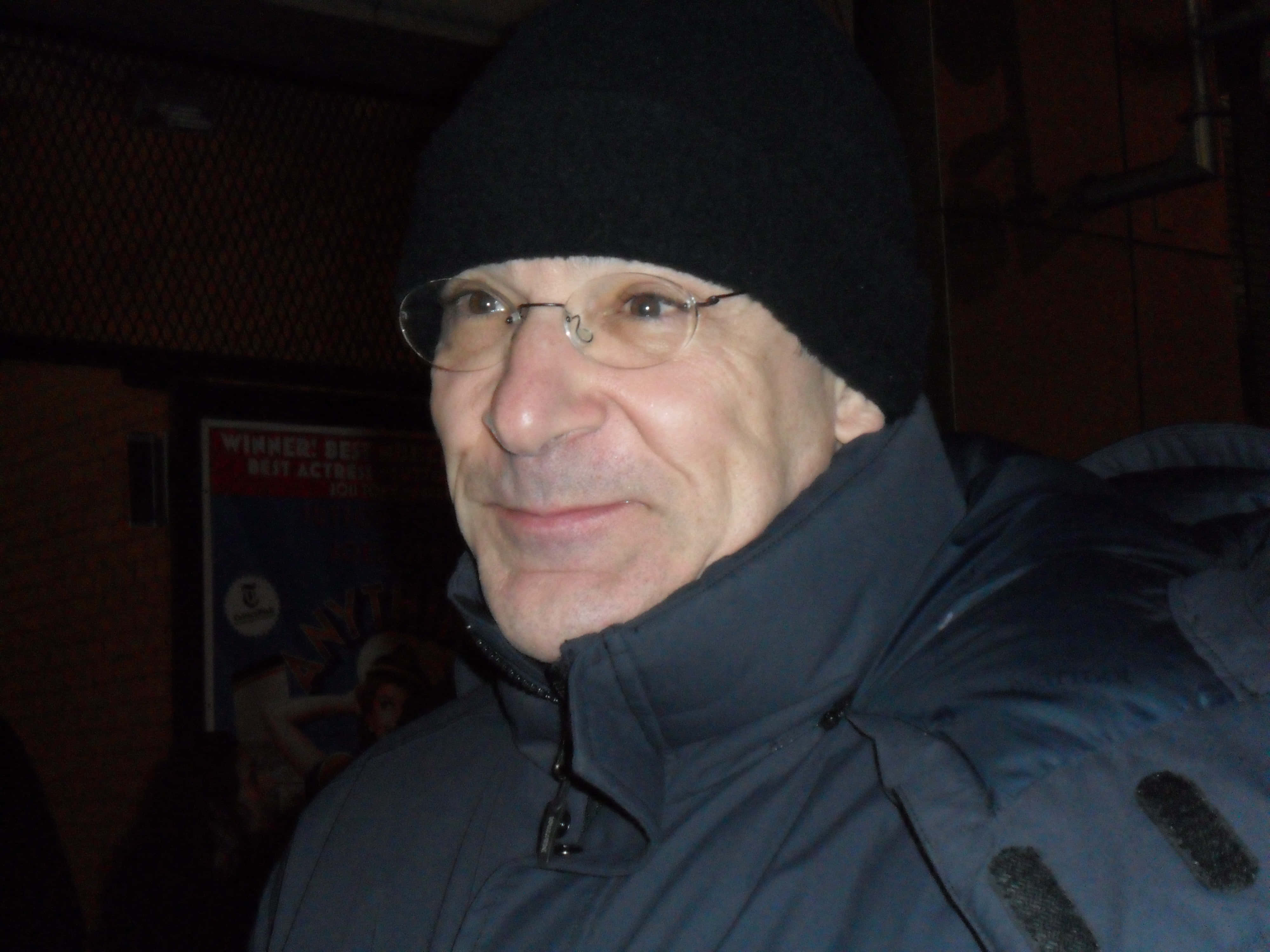 Mandy Patinkin, black beanie, glasses, 4K Desktop Wallpaper