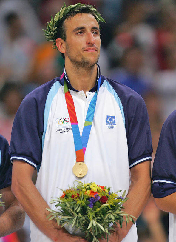 Manu Ginobili, 2004 Olympics, laurel wreath, SD Phone Wallpaper