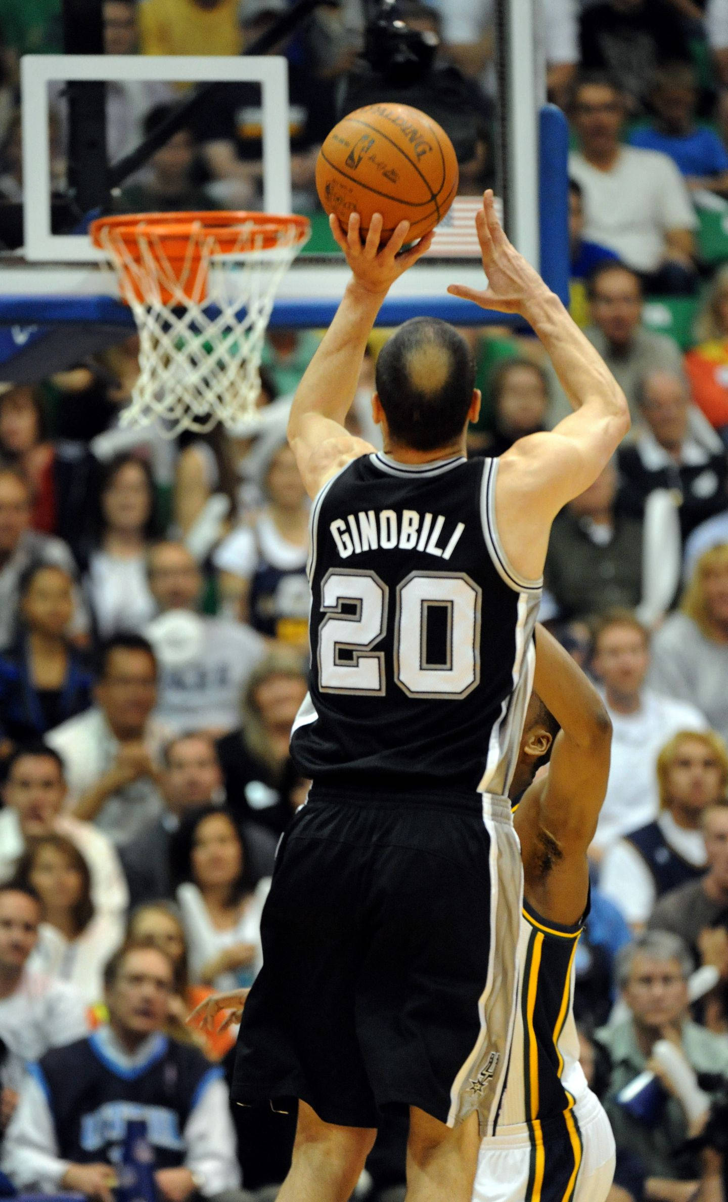 Manu Ginobili, number 20, black jersey, Full HD Phone Wallpaper