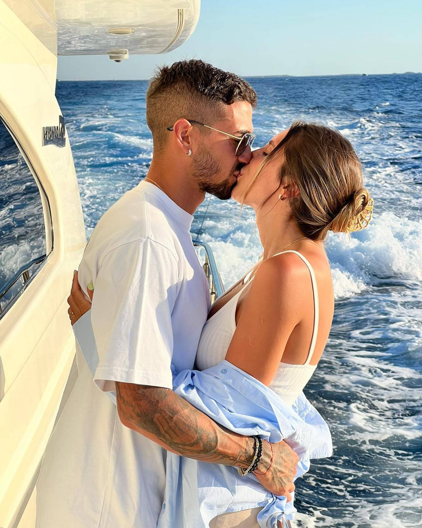 Manuel Lanzini, yacht, turquoise ocean, HD Phone Wallpaper