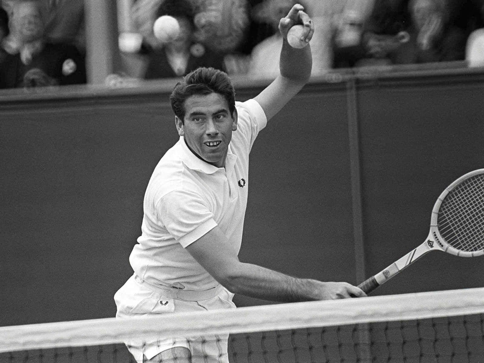 Manuel Santana, tennis player, mid-serve, HD Desktop Wallpaper