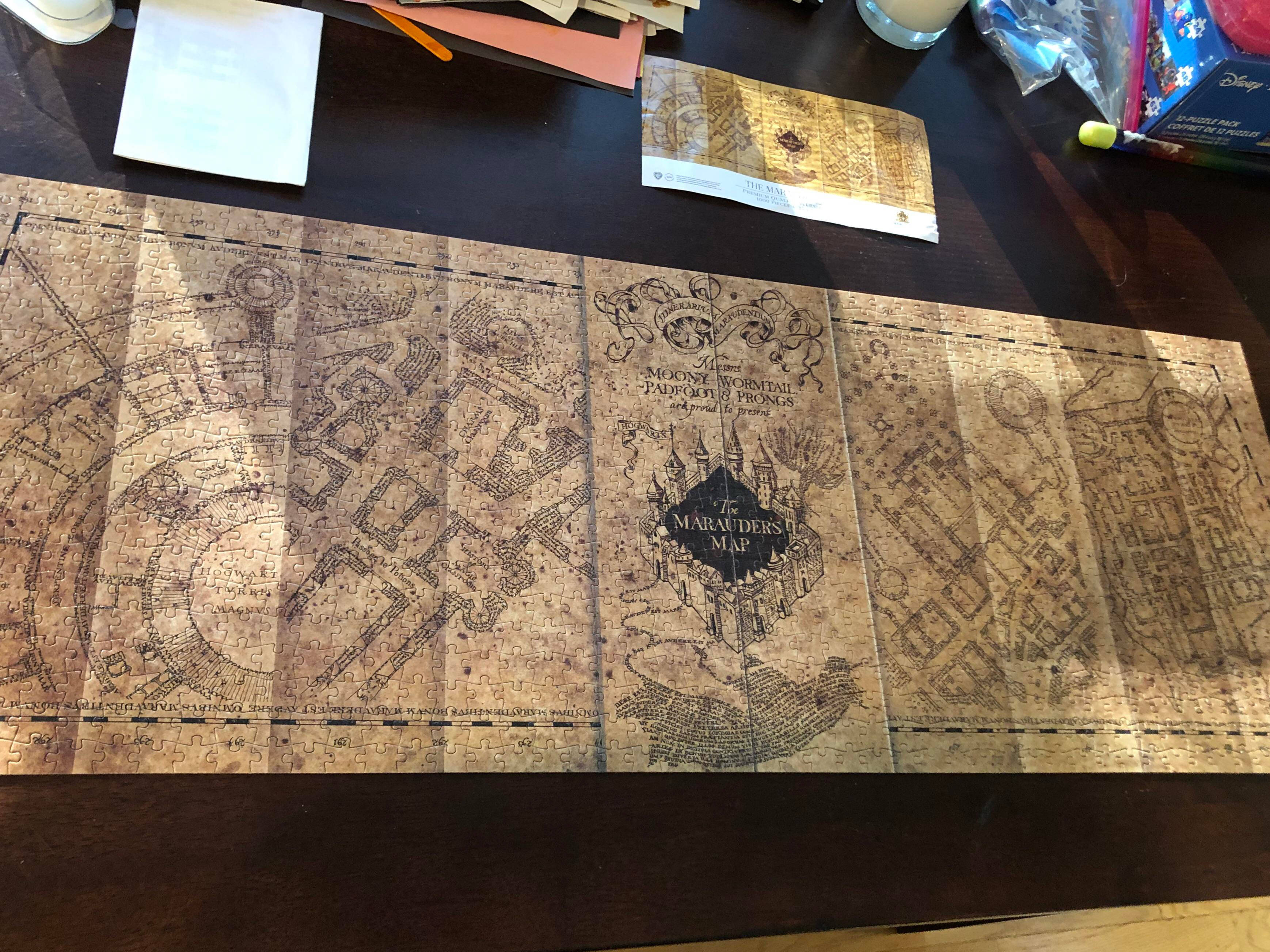 Marauders Map, jigsaw puzzle, dark wooden table, 2K Desktop Wallpaper