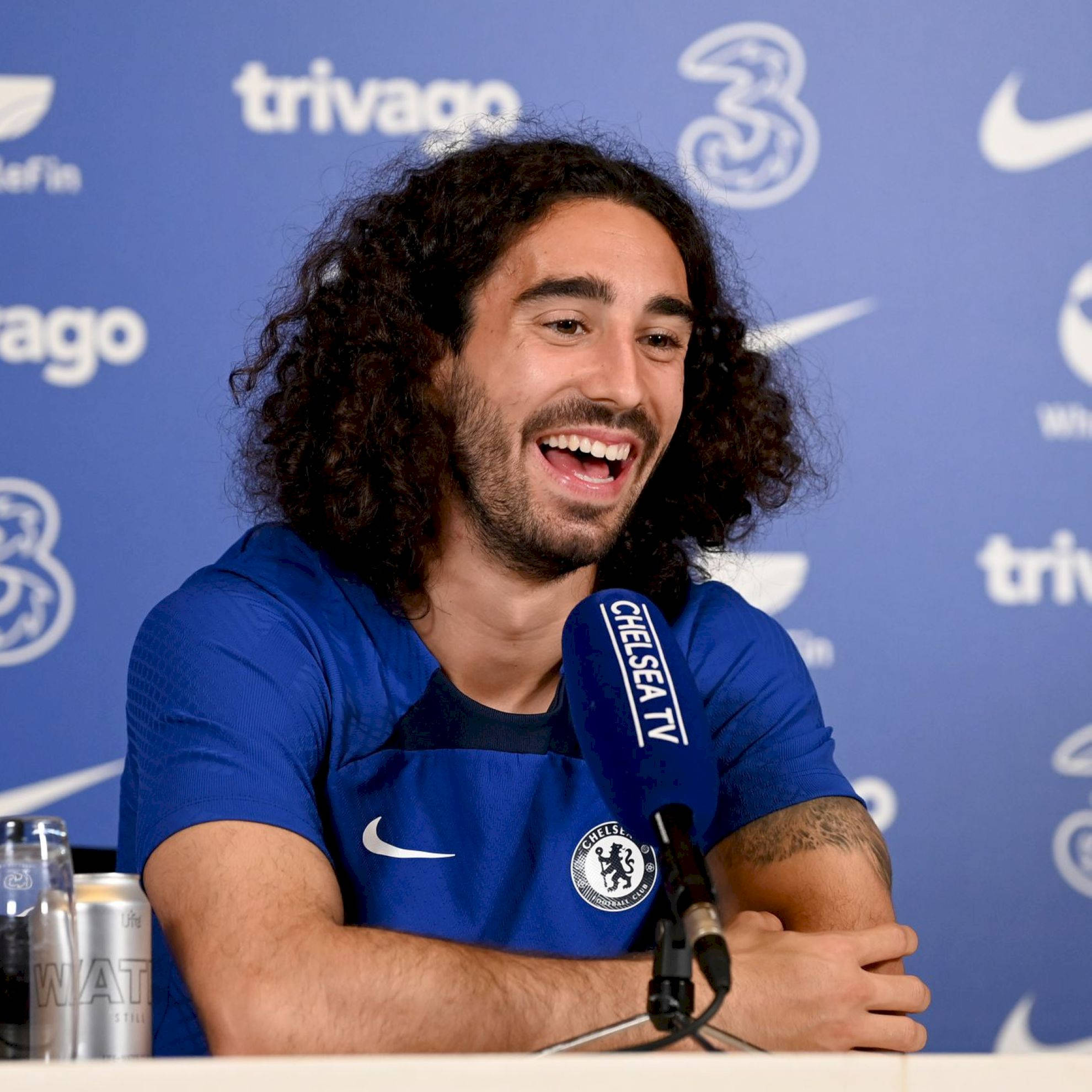Marc Cucurella, blue Chelsea FC jersey, press conference, Full HD Desktop Wallpaper