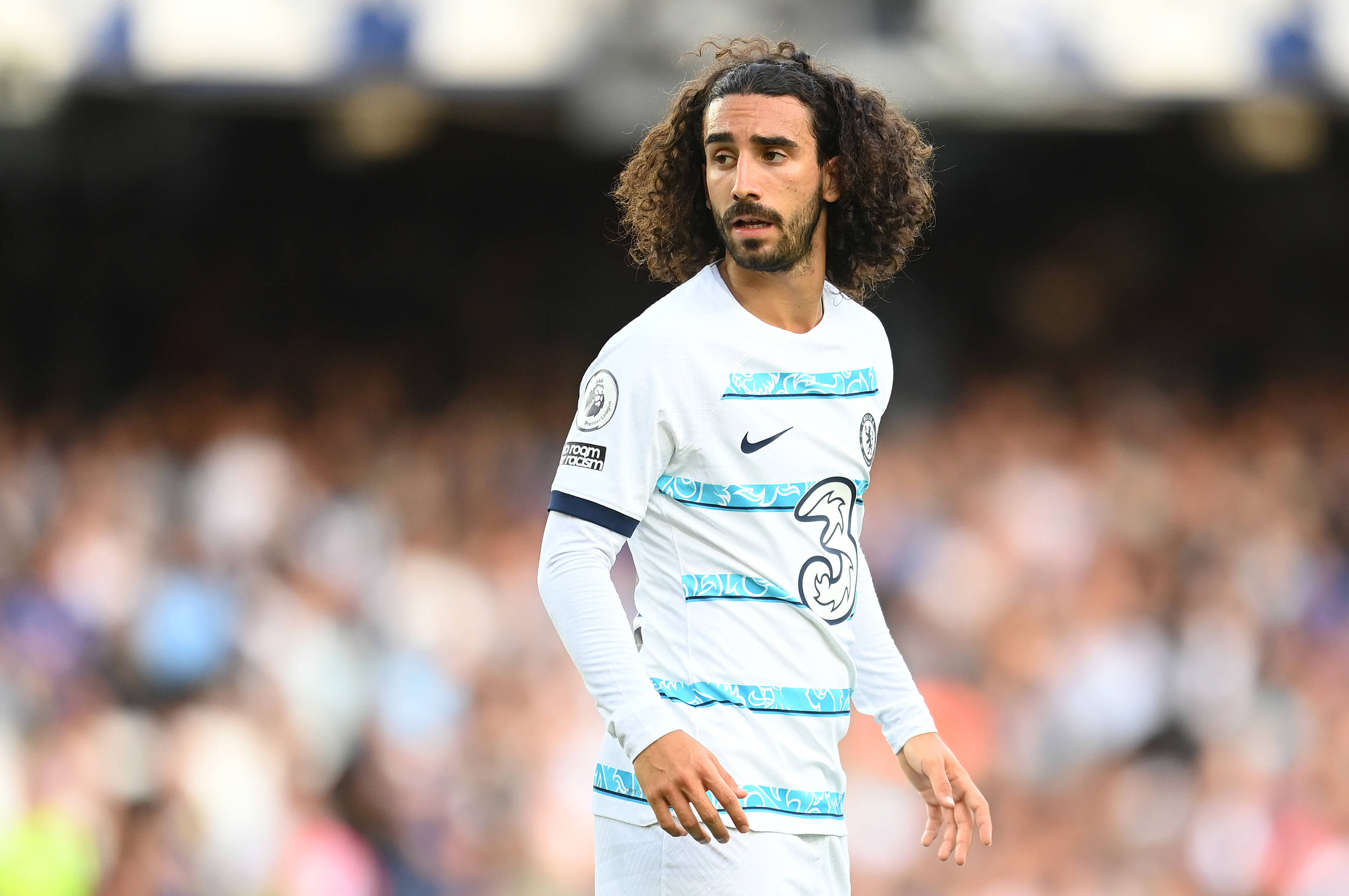 Marc Cucurella, white jersey, sunlit field, 2K Desktop Wallpaper