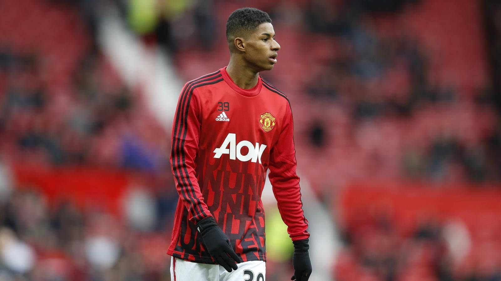 Marcus Rashford, red Manchester United jersey, pitch, HD Desktop Wallpaper
