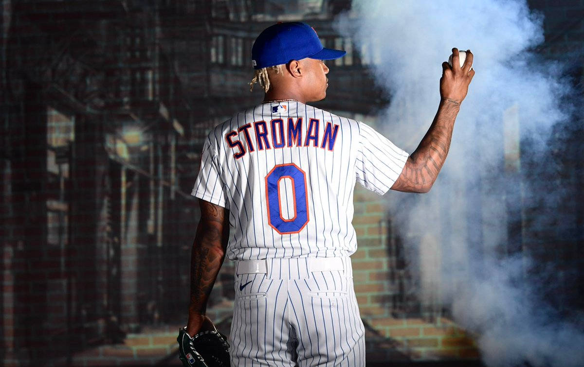 Marcus Stroman, pinstripe uniform, name and number zero, SD Desktop Wallpaper