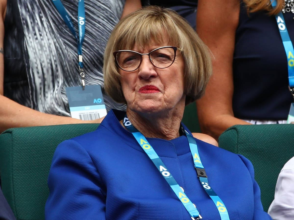 Margaret Court, Christian Ministry Event, green stadium seat, SD Desktop Wallpaper