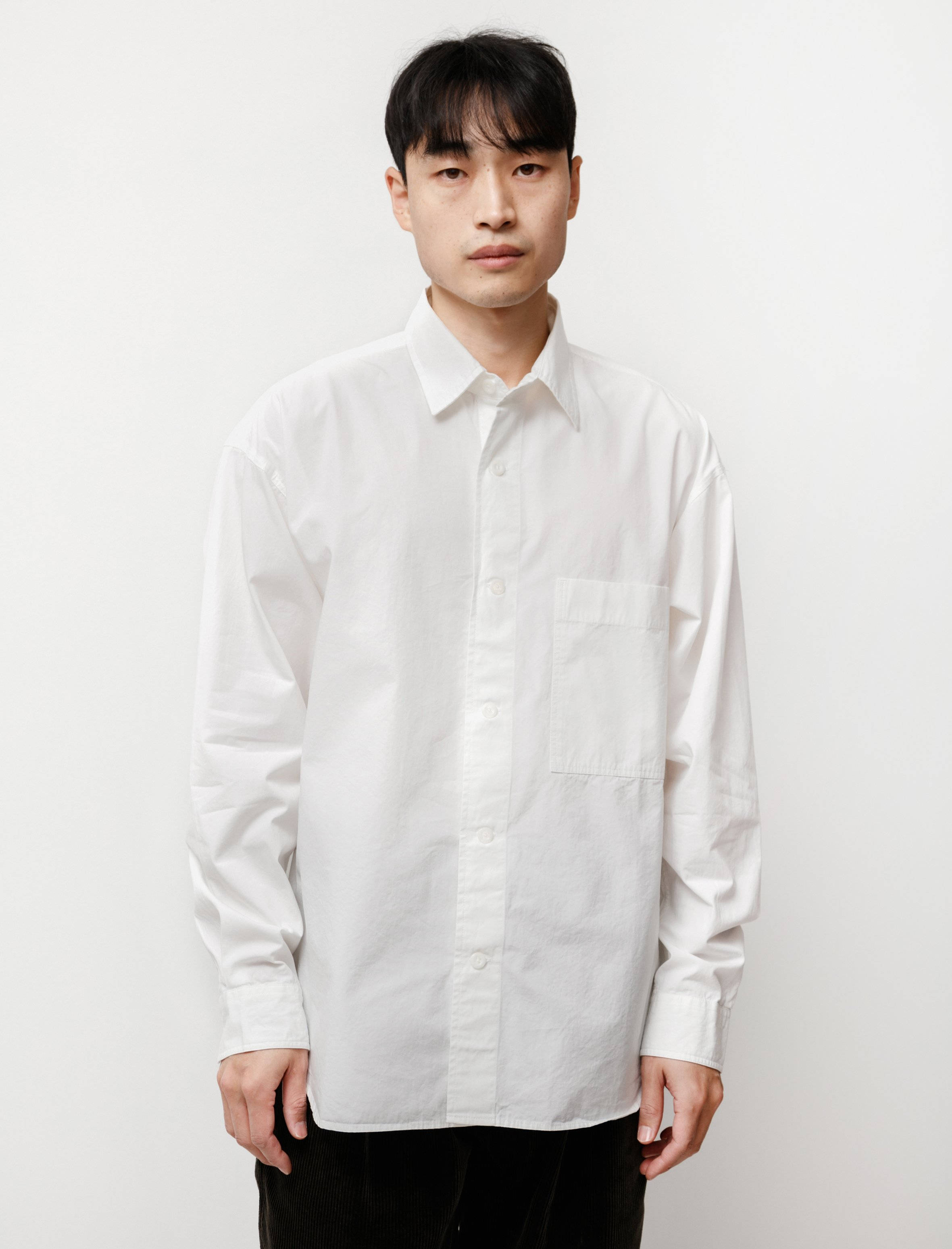 white long sleeve polo, Margaret Howell, crisp white button-up shirt, 2K Phone Wallpaper