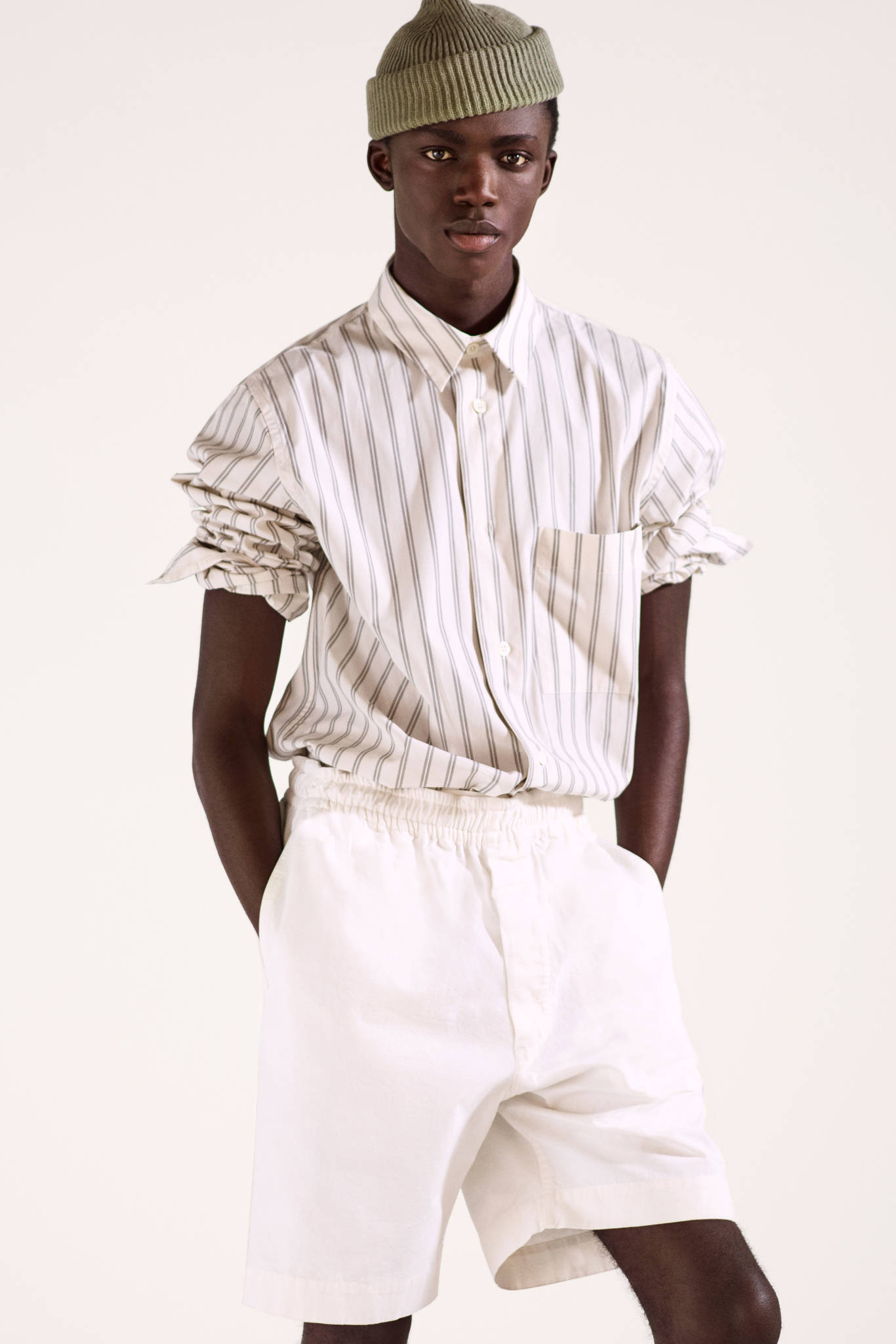 Margaret Howell, vertical striped shirt, ruffled sleeves, Full HD Phone Wallpaper