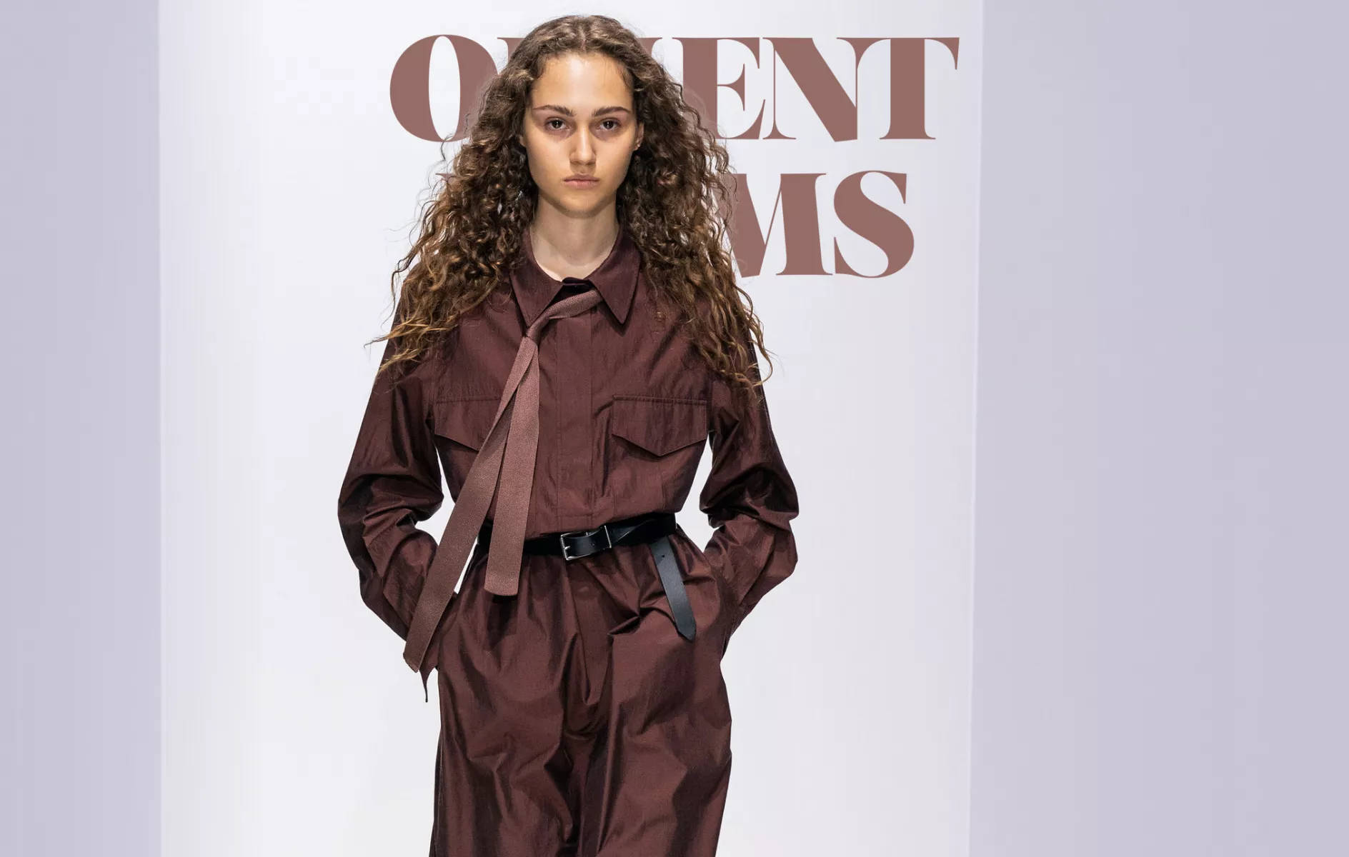 Margaret Howell, brown overalls, belt, HD Desktop Wallpaper