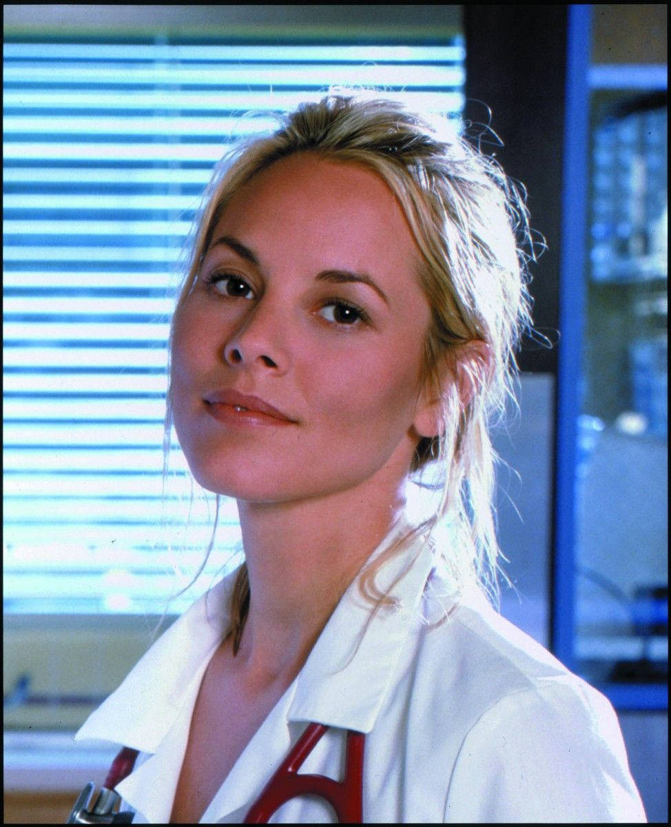 Maria Bello, blonde woman, white lab coat, SD Phone Wallpaper
