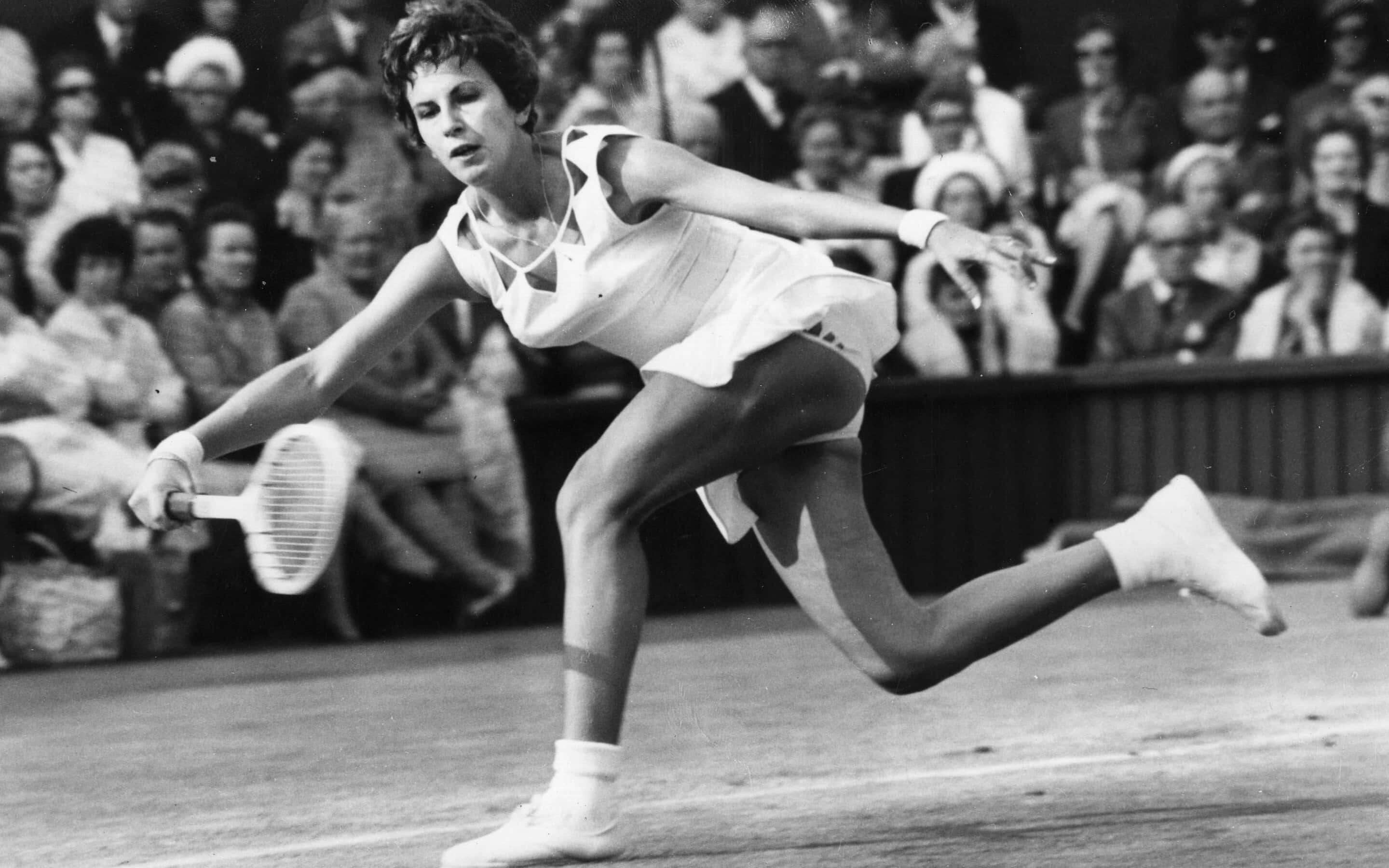 Maria Bueno, tennis player, clay court, 2K Desktop Wallpaper