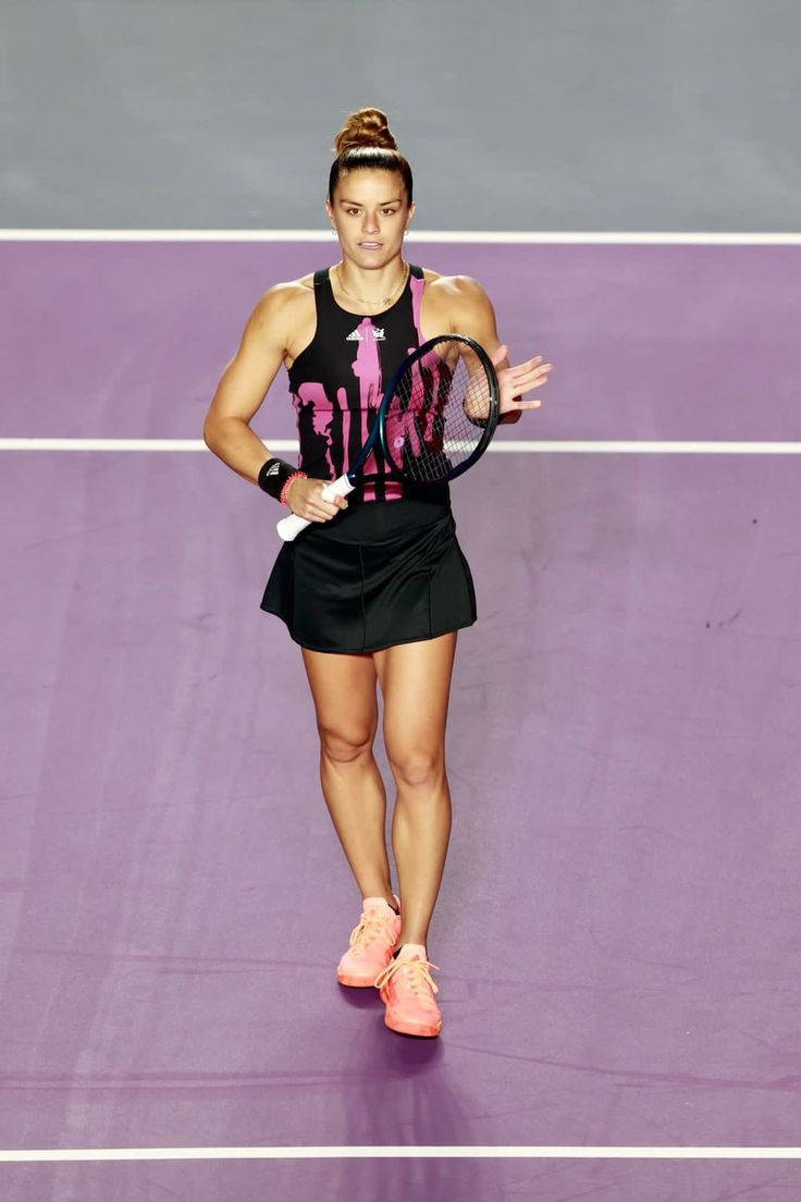 Maria Sakkari, vibrant purple court, racket, SD Phone Wallpaper