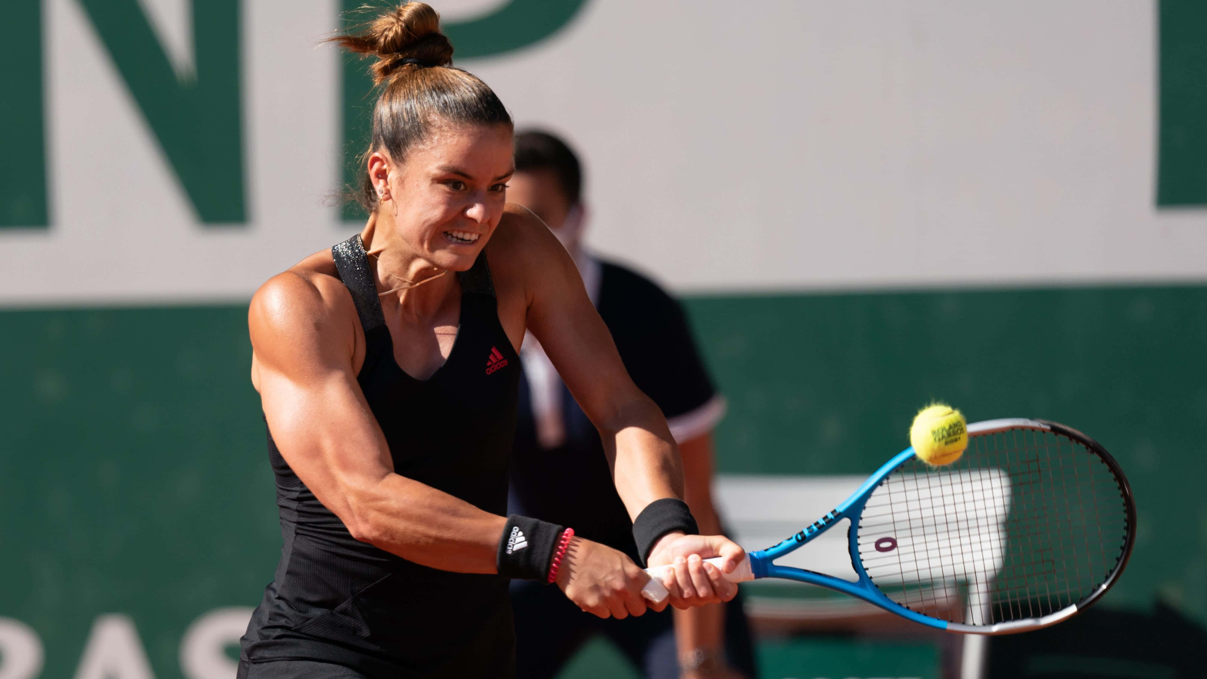 Maria Sakkari, black athletic gear, blue racket, 4K Desktop Wallpaper