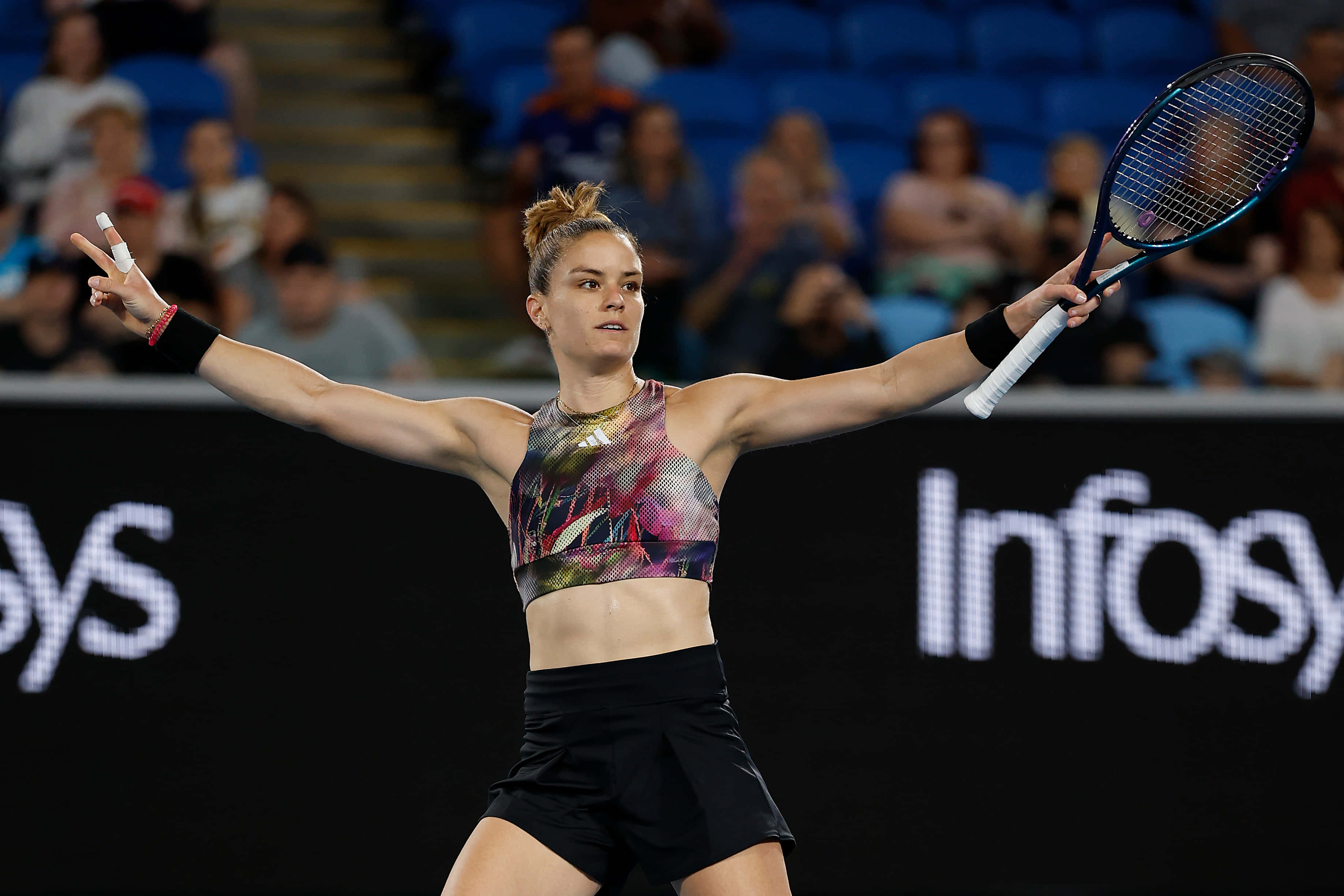 Maria Sakkari, peace sign, tennis player, 2K Desktop Wallpaper