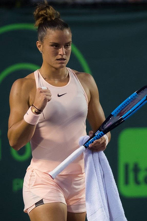 Maria Sakkari, blue racket, pink outfit, SD Phone Wallpaper