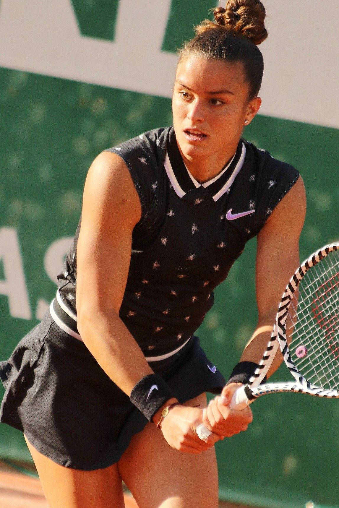 Maria Sakkari, black athletic gear, racket, HD Phone Wallpaper