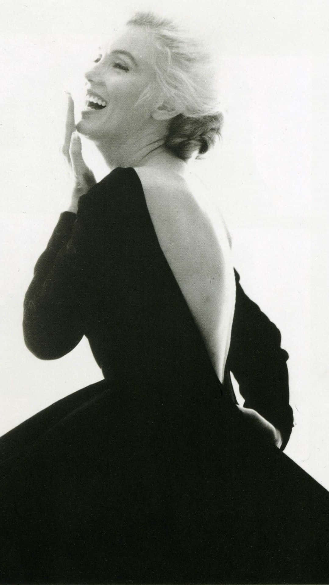 Marilyn Monroe, iPhone, black backless dress, Full HD Phone Wallpaper