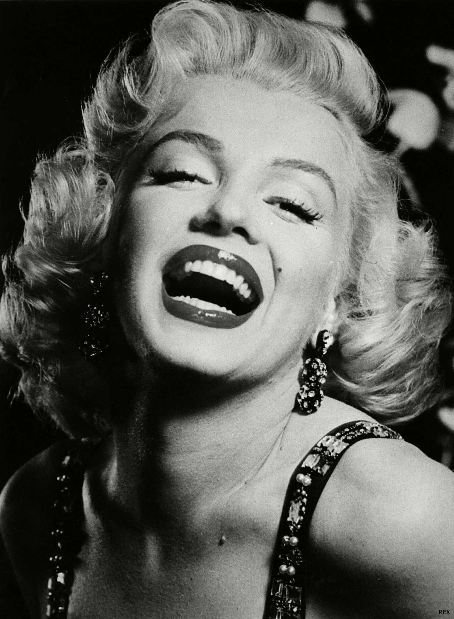 Marilyn Monroe, iPhone, black and white portrait, Full HD Phone Wallpaper