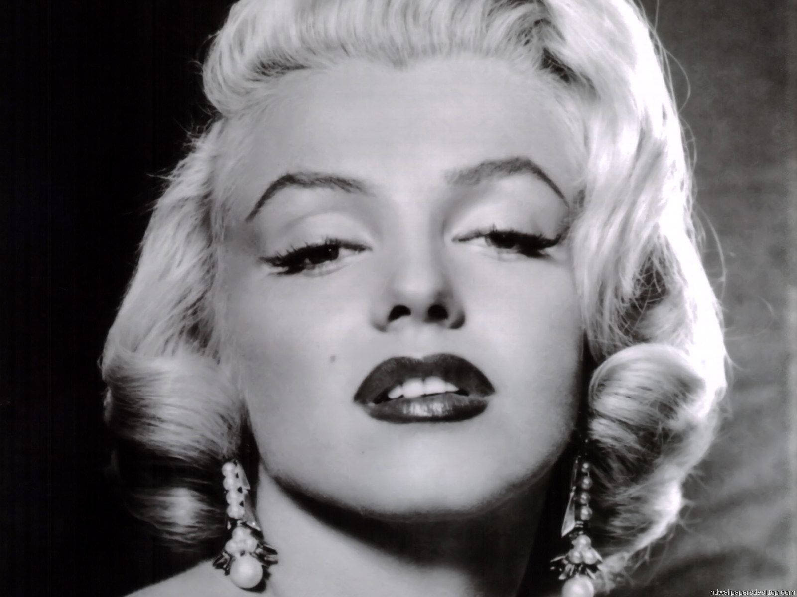 Marilyn Monroe, short hair, black and white portrait, HD Desktop Wallpaper