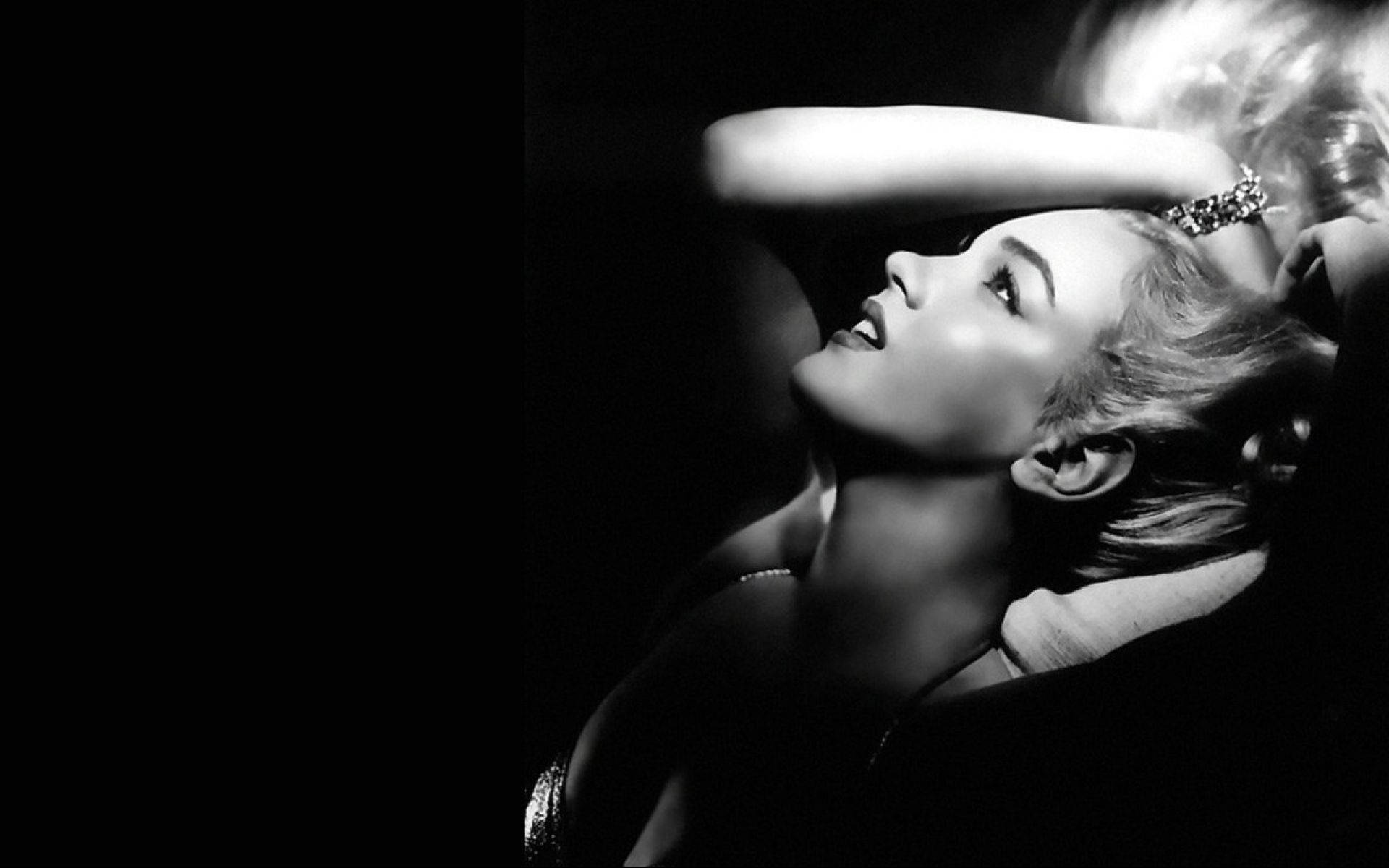 Marilyn Monroe, black and white, reclines, Full HD Desktop Wallpaper