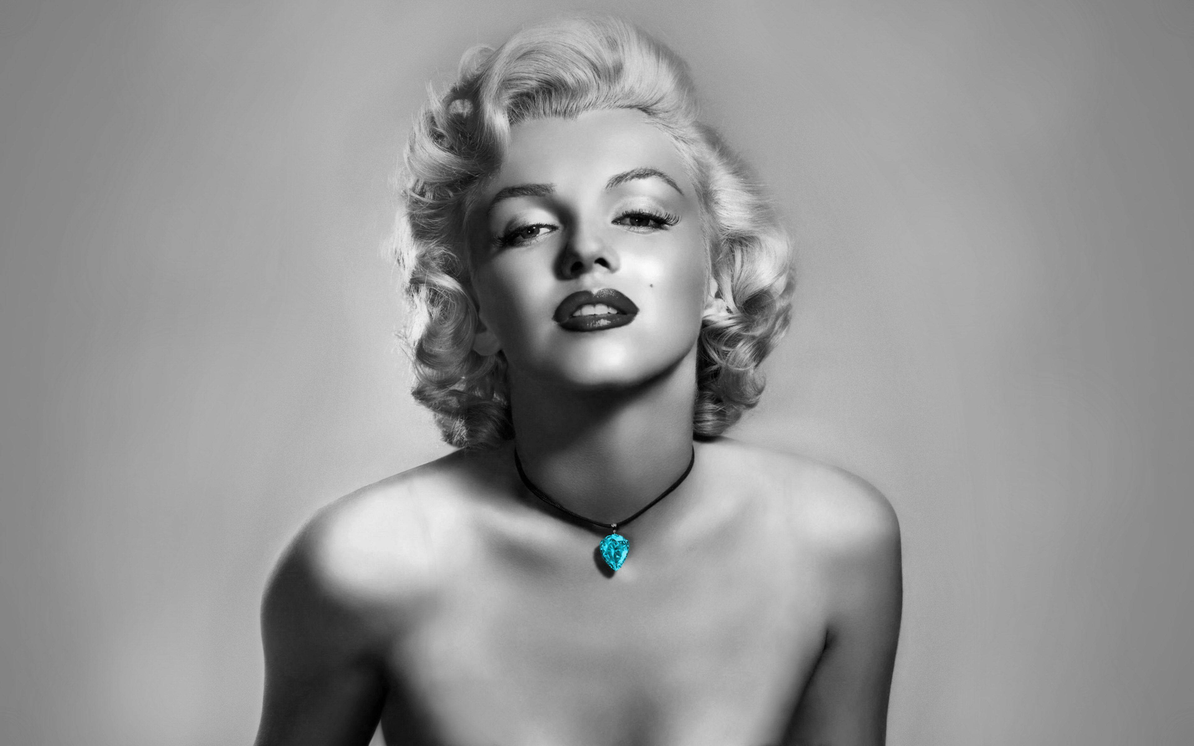 Marilyn Monroe, gemstone choker, turquoise pendant, 4K Desktop Wallpaper
