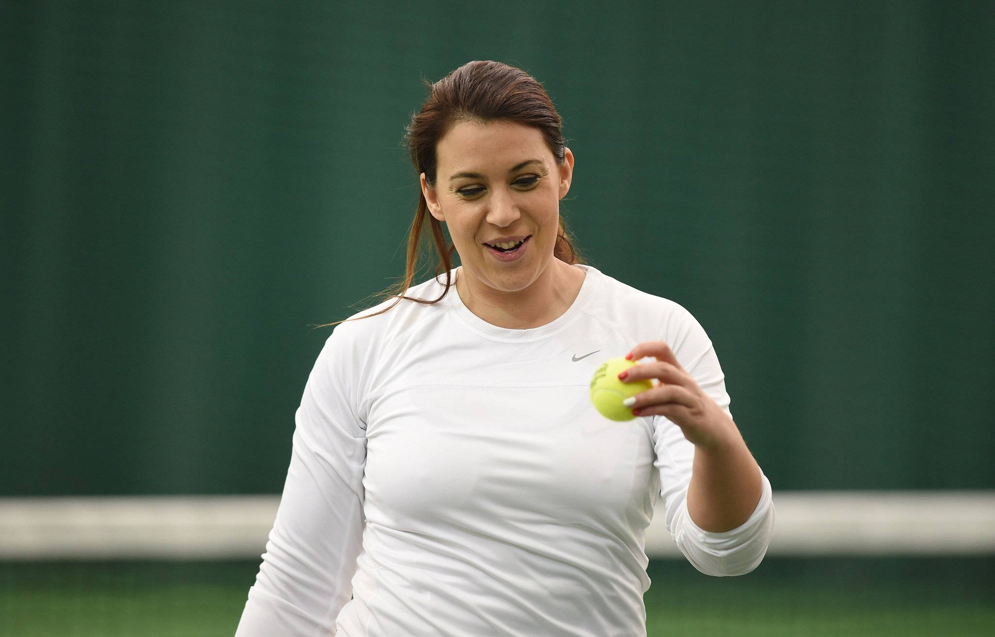Marion Bartoli, white tennis shirt, yellow tennis ball, Full HD Desktop Wallpaper