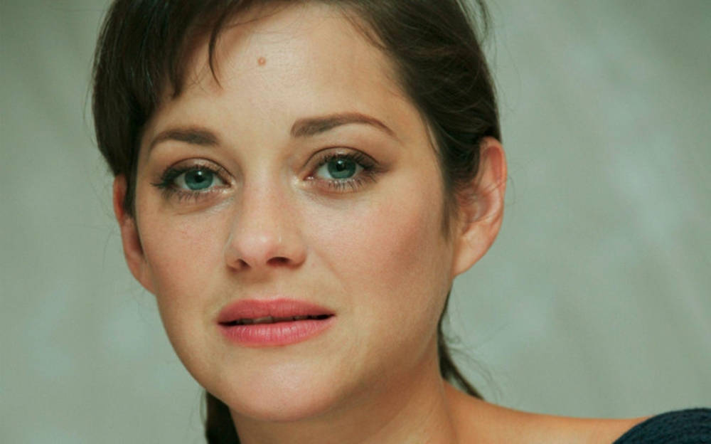 Marion Cotillard, bangs, green eyes, SD Desktop Wallpaper