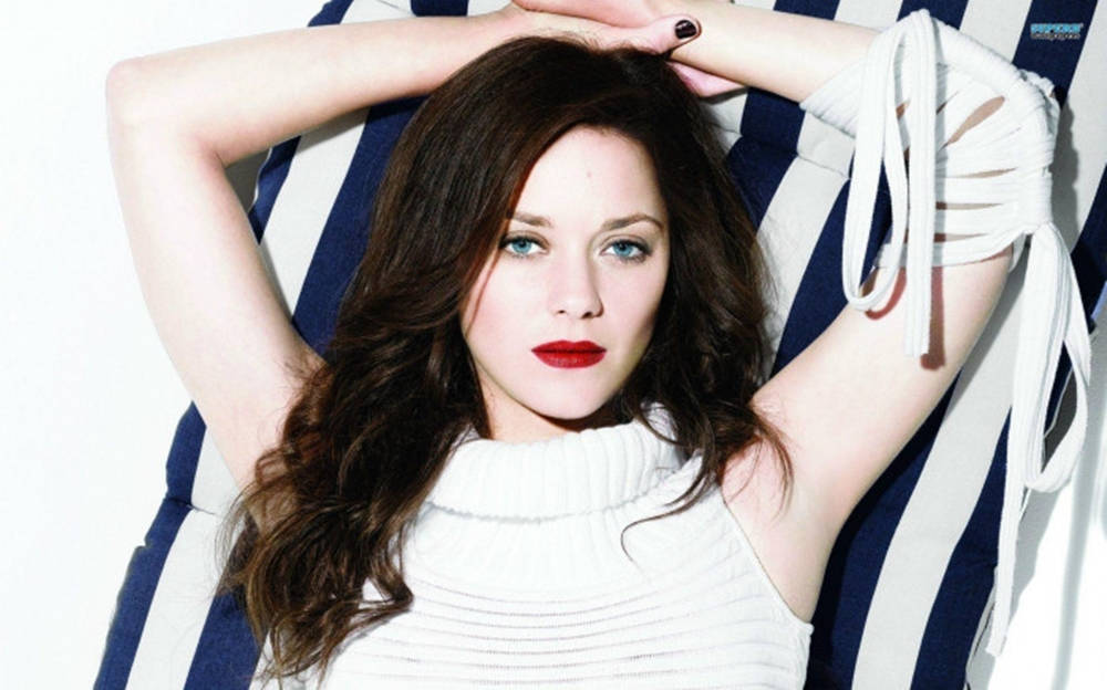 Marion Cotillard, dark hair, red lips, SD Desktop Wallpaper