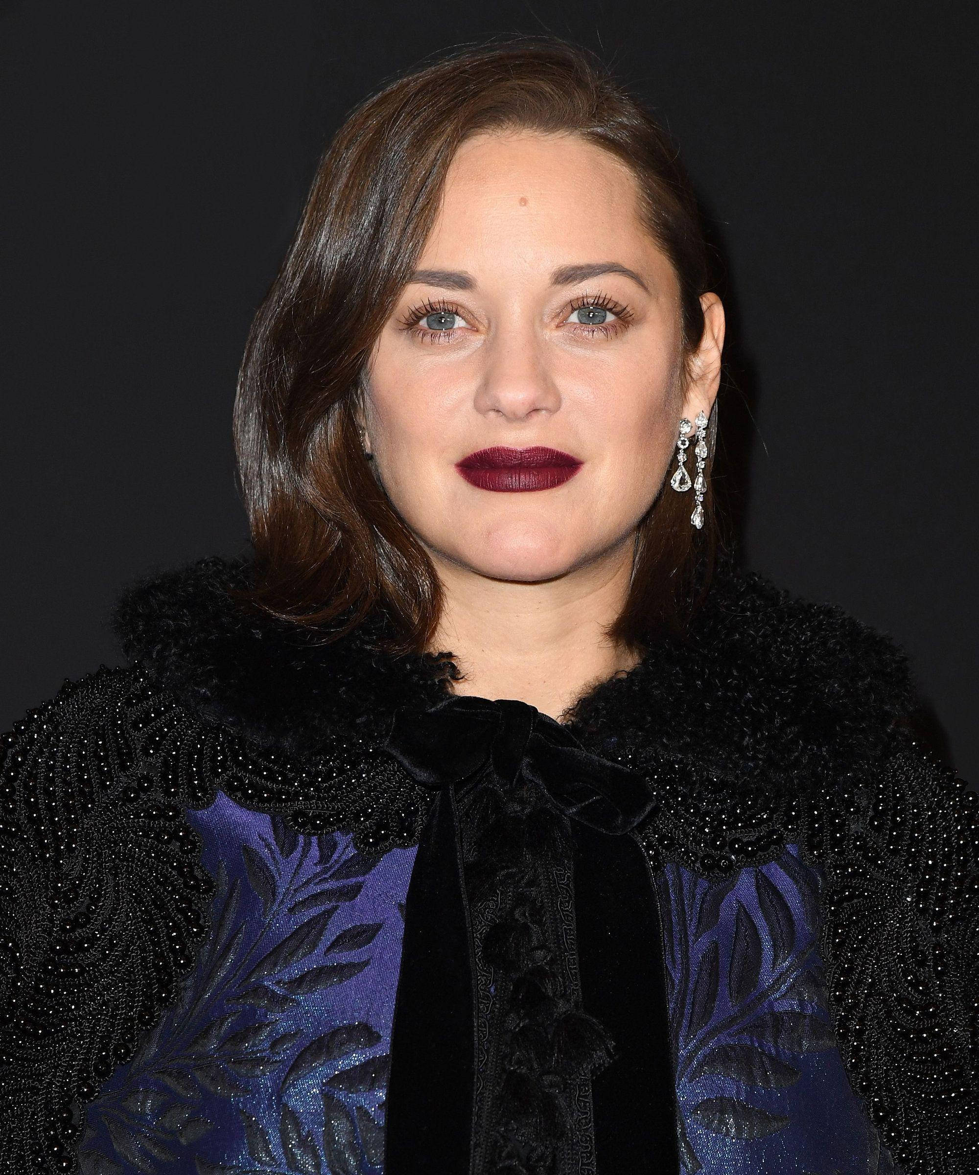 Marion Cotillard, black beaded coat, purple leaf-patterned dress, Full HD Phone Wallpaper