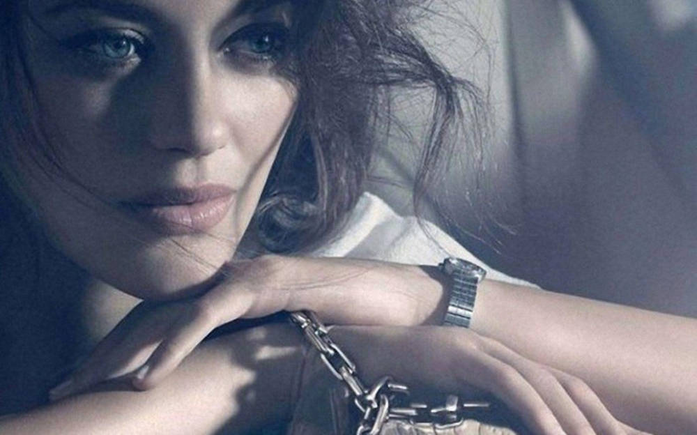 Marion Cotillard, intense blue eyes, silver watch, SD Desktop Wallpaper