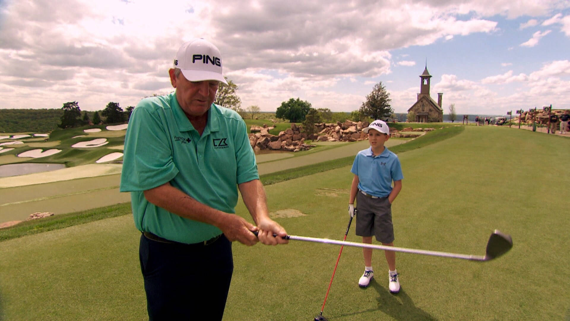 Mark Calcavecchia, child, lush green course, Full HD Desktop Wallpaper